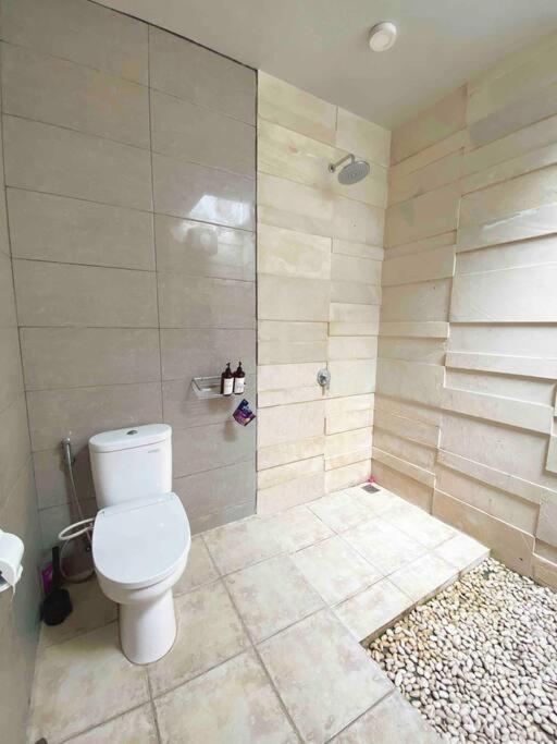 Modern Chic Villa w Private Pool Near Canggu view 4