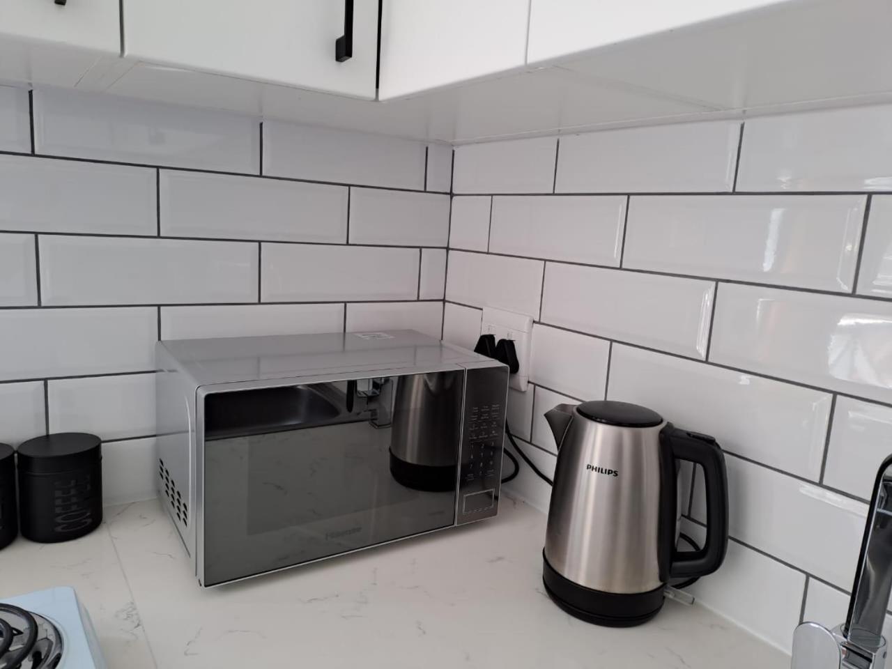 Studio Apartment in Glencairn