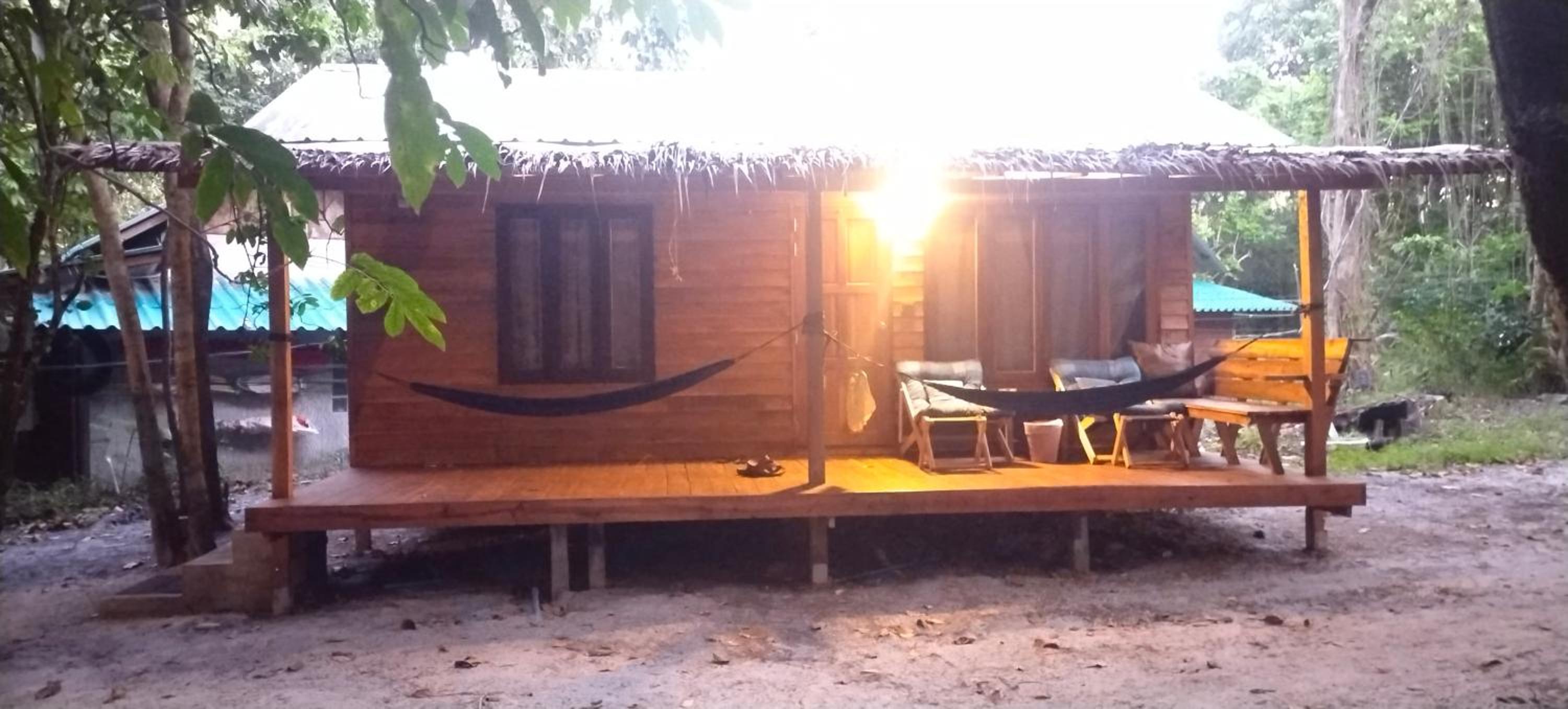 Lazy Hut