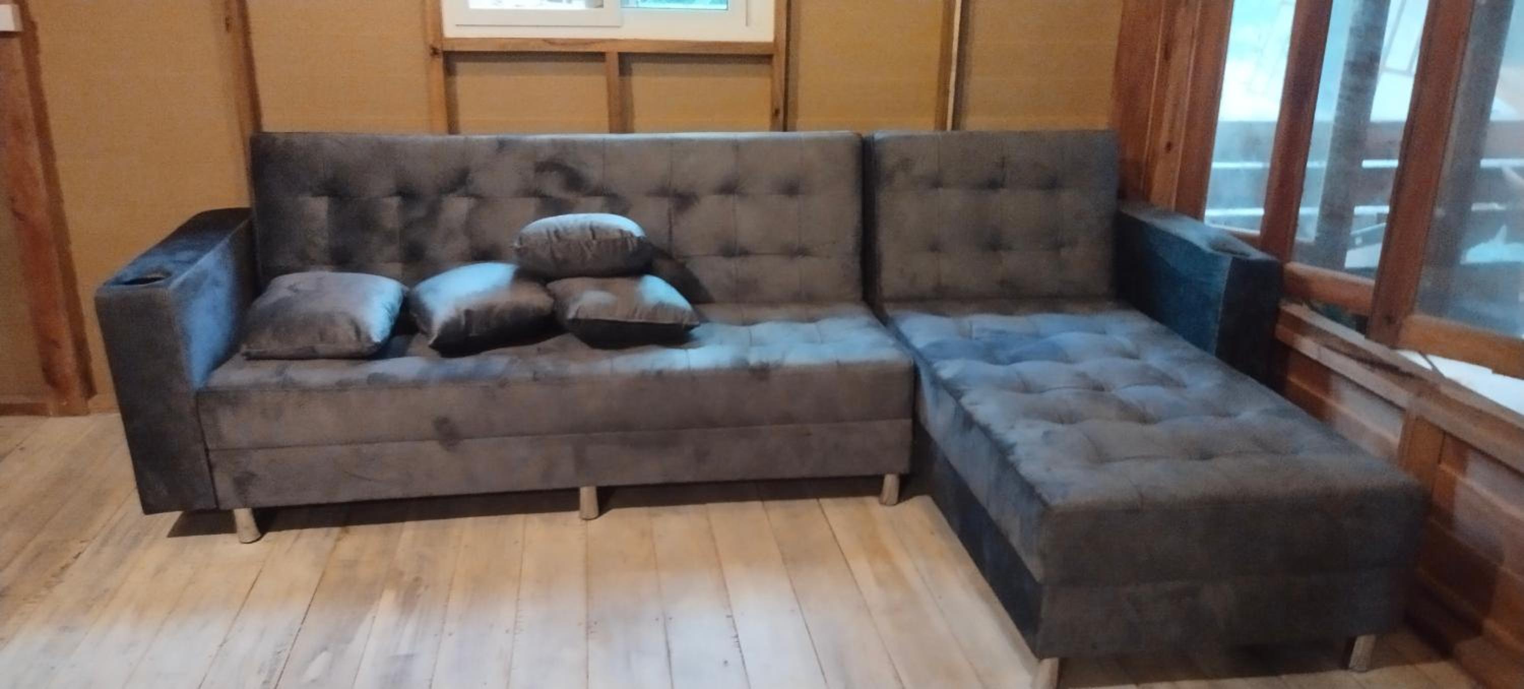 Lazy Hut