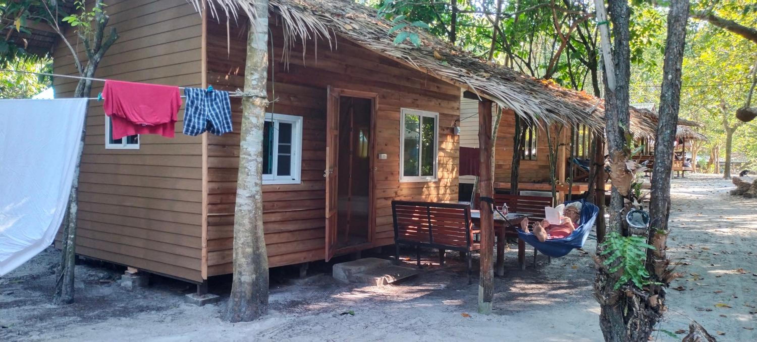 Lazy Hut