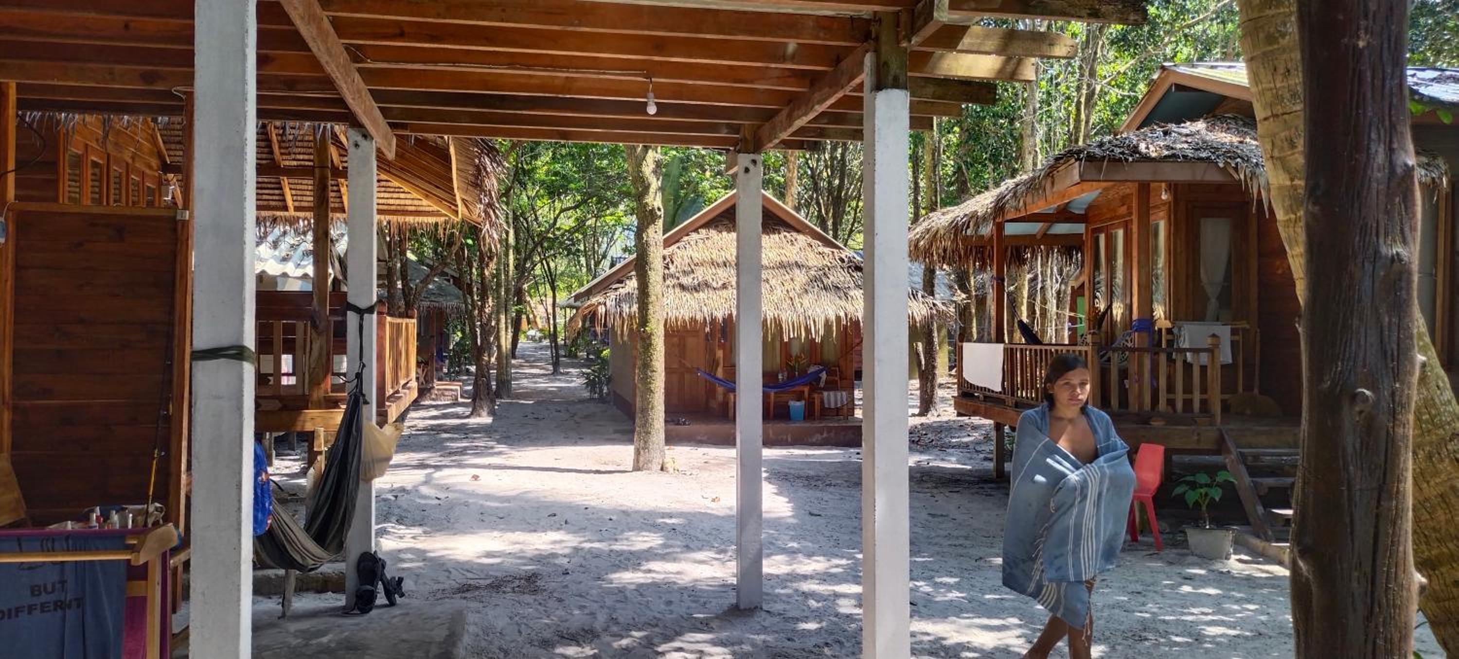 Lazy Hut