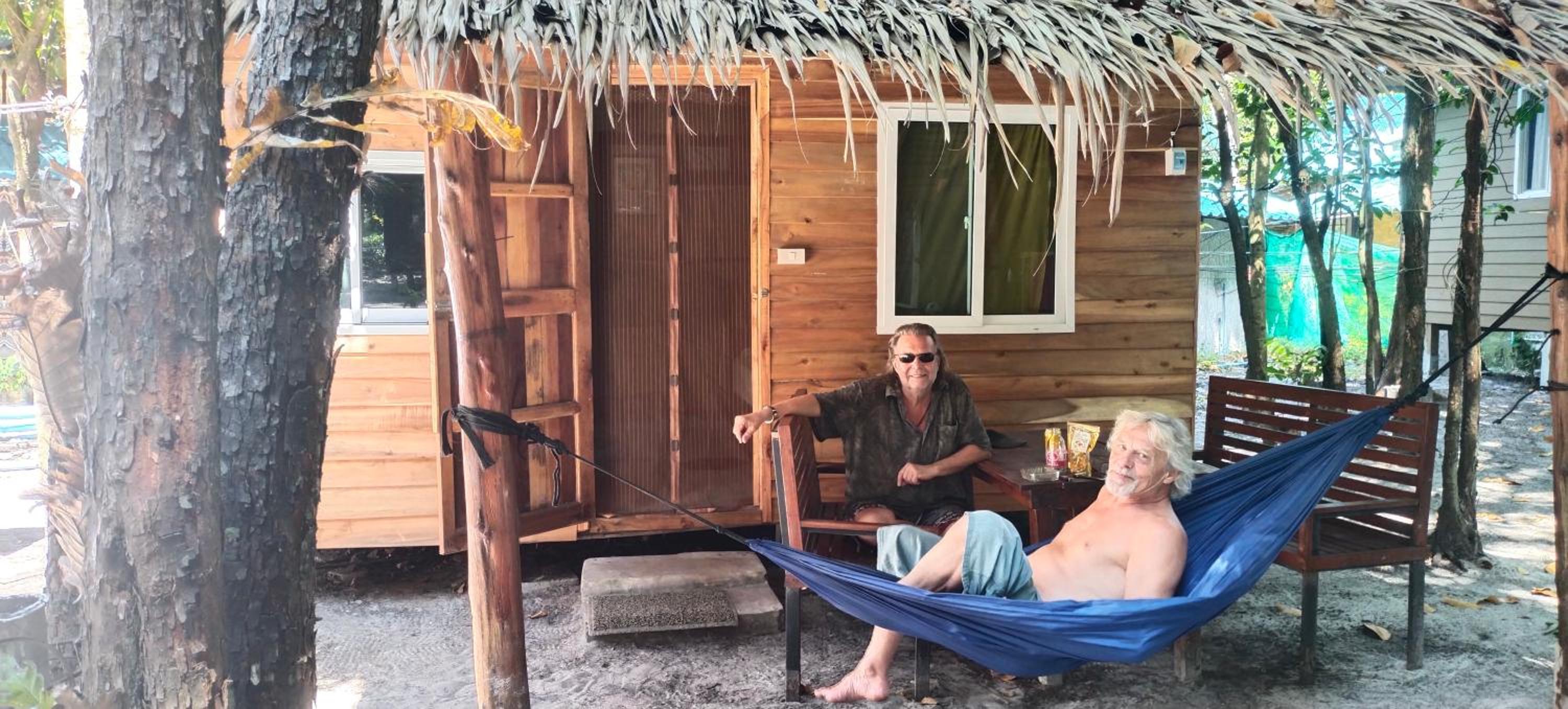 Lazy Hut