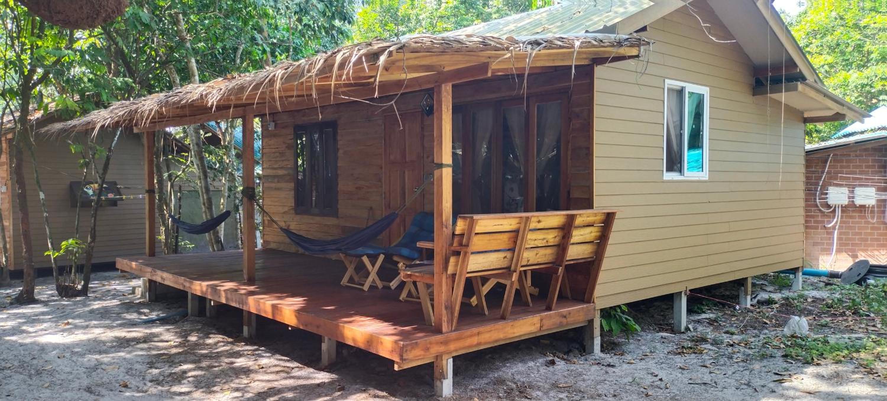 Lazy Hut