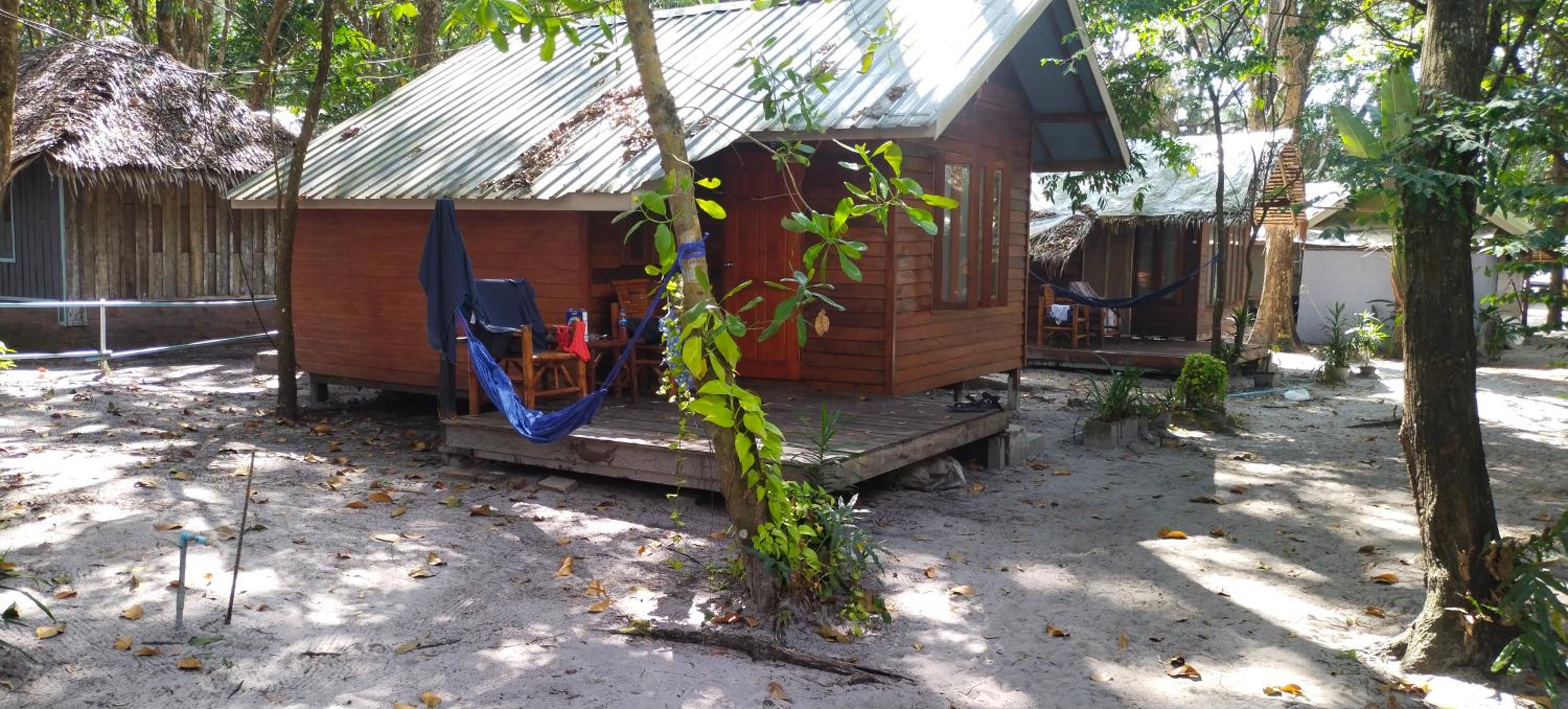 Lazy Hut