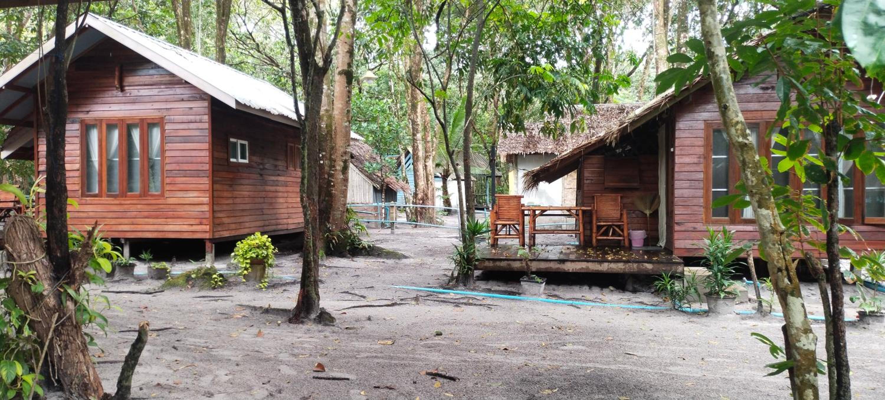 Lazy Hut