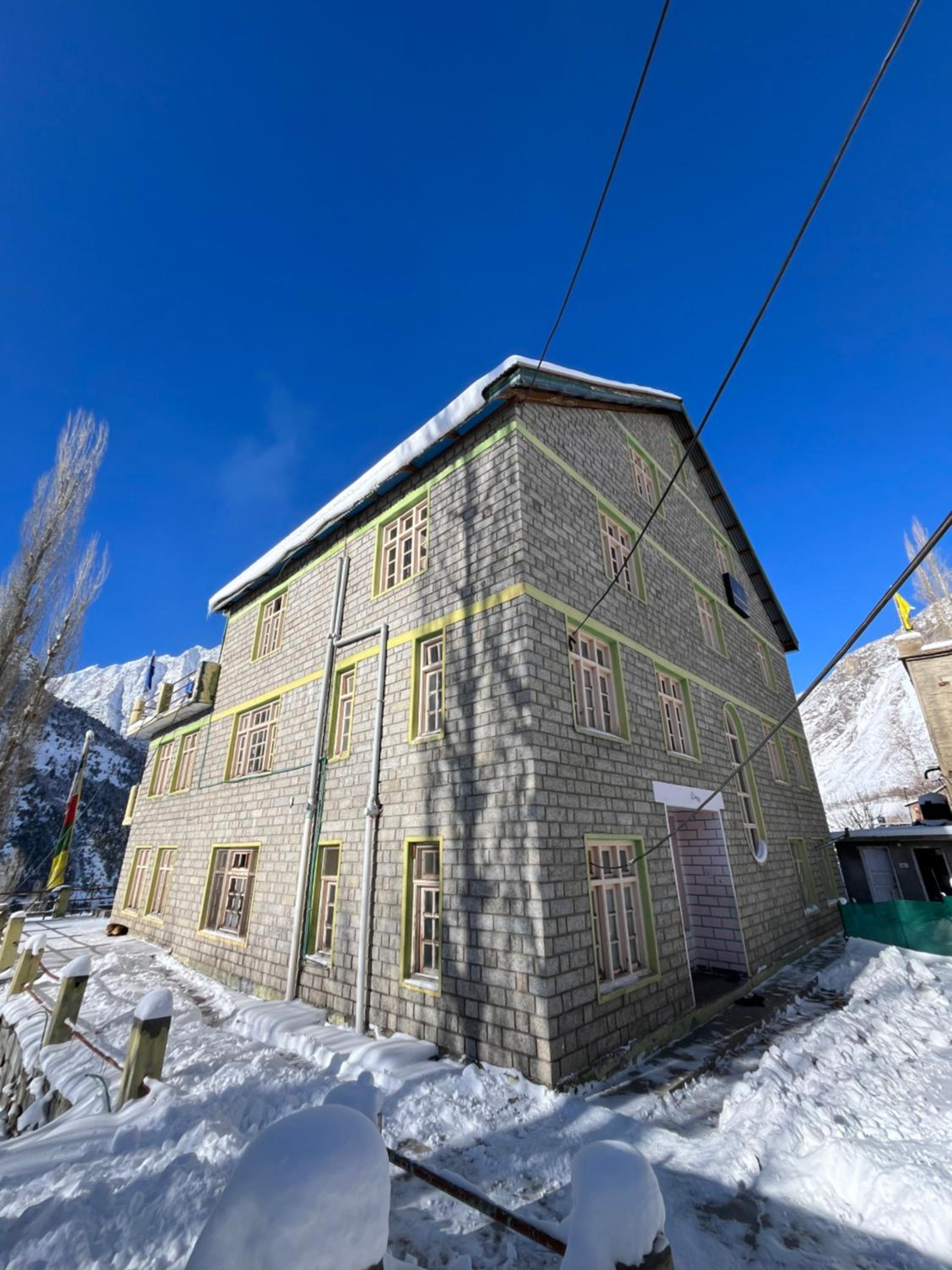 SNOWFLAKE Homestay