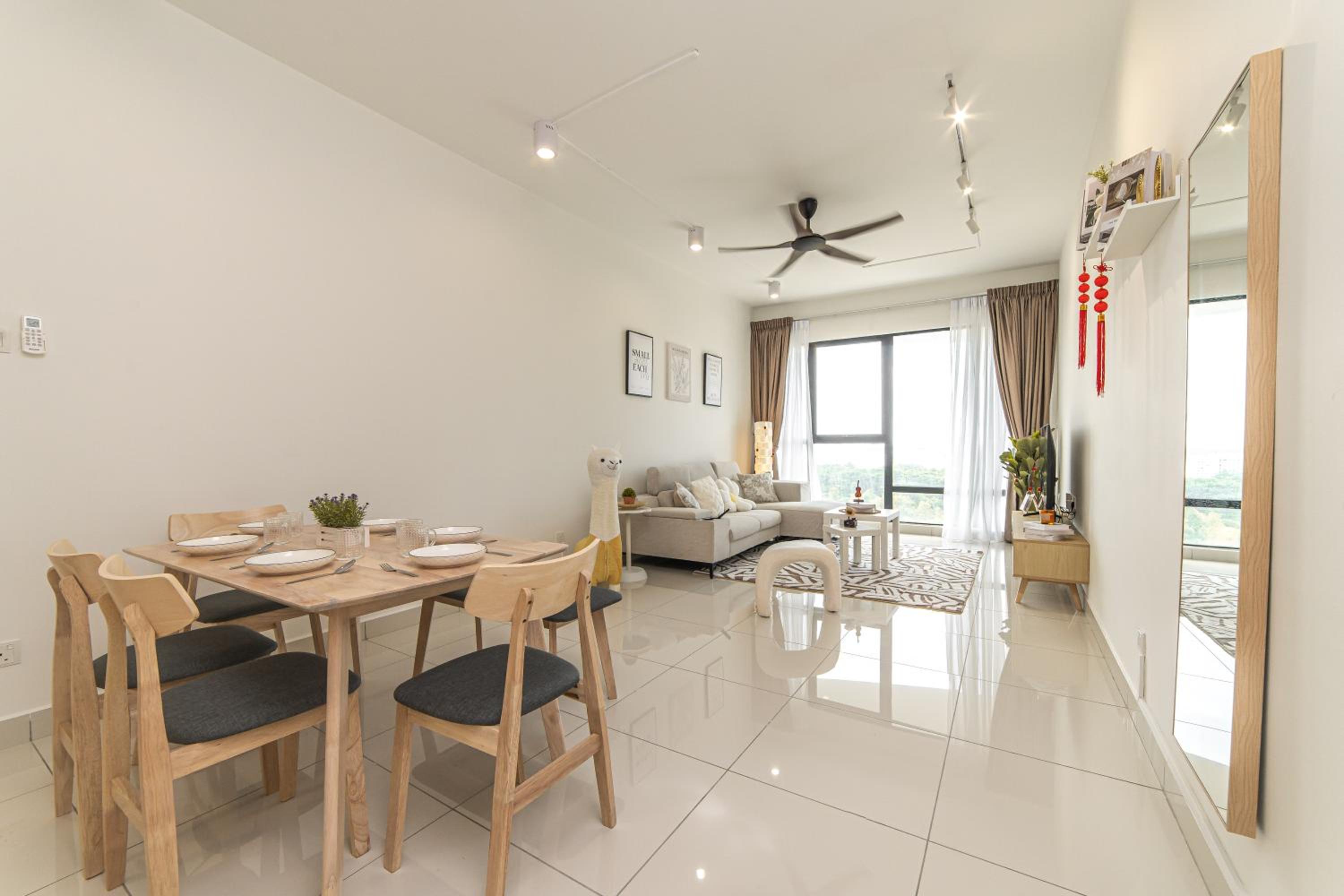 Midvalley MUJI Haus 2BR 6Pax Mosaic Southkey by Our Stay