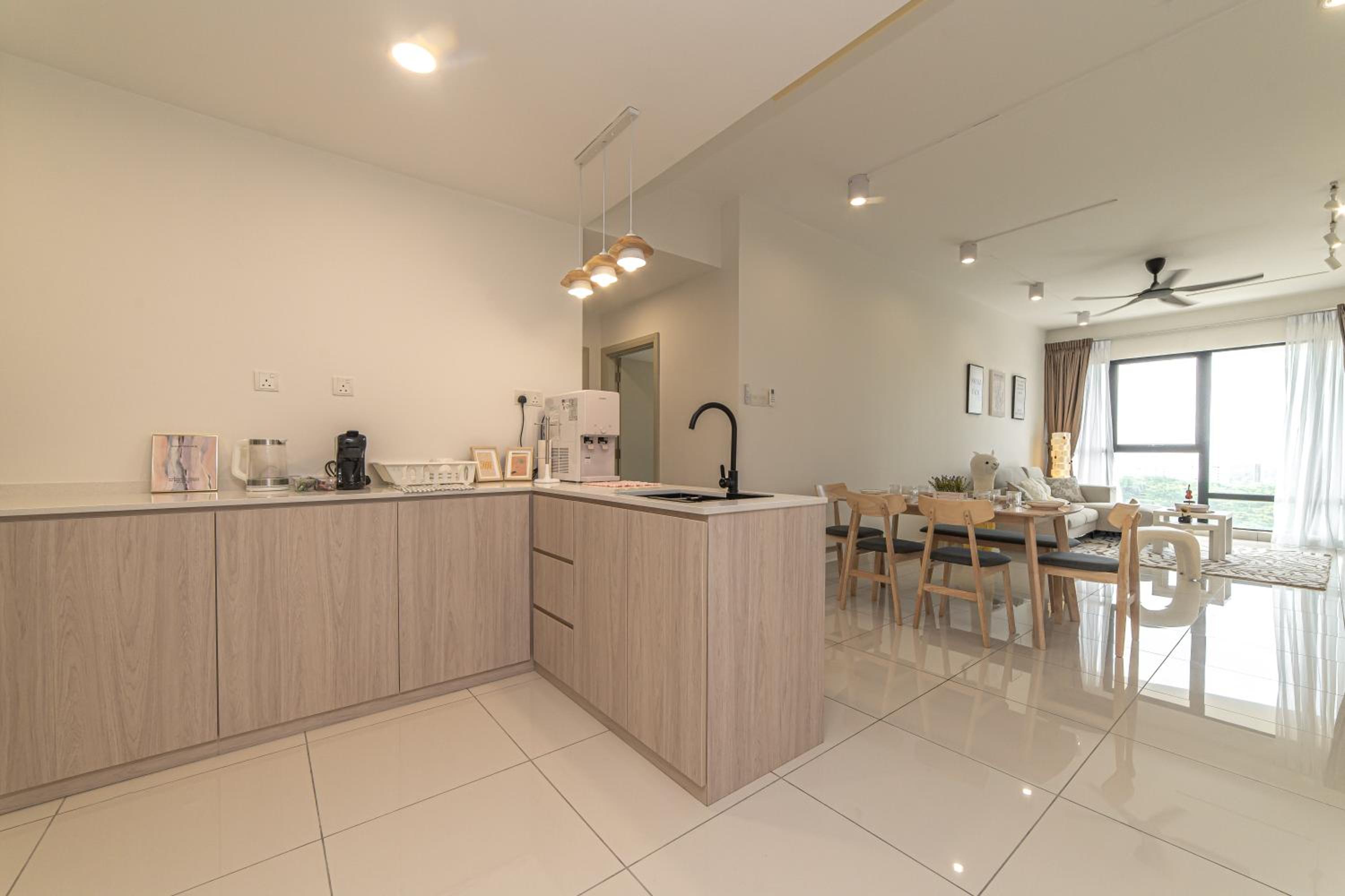 Midvalley MUJI Haus 2BR 6Pax Mosaic Southkey by Our Stay