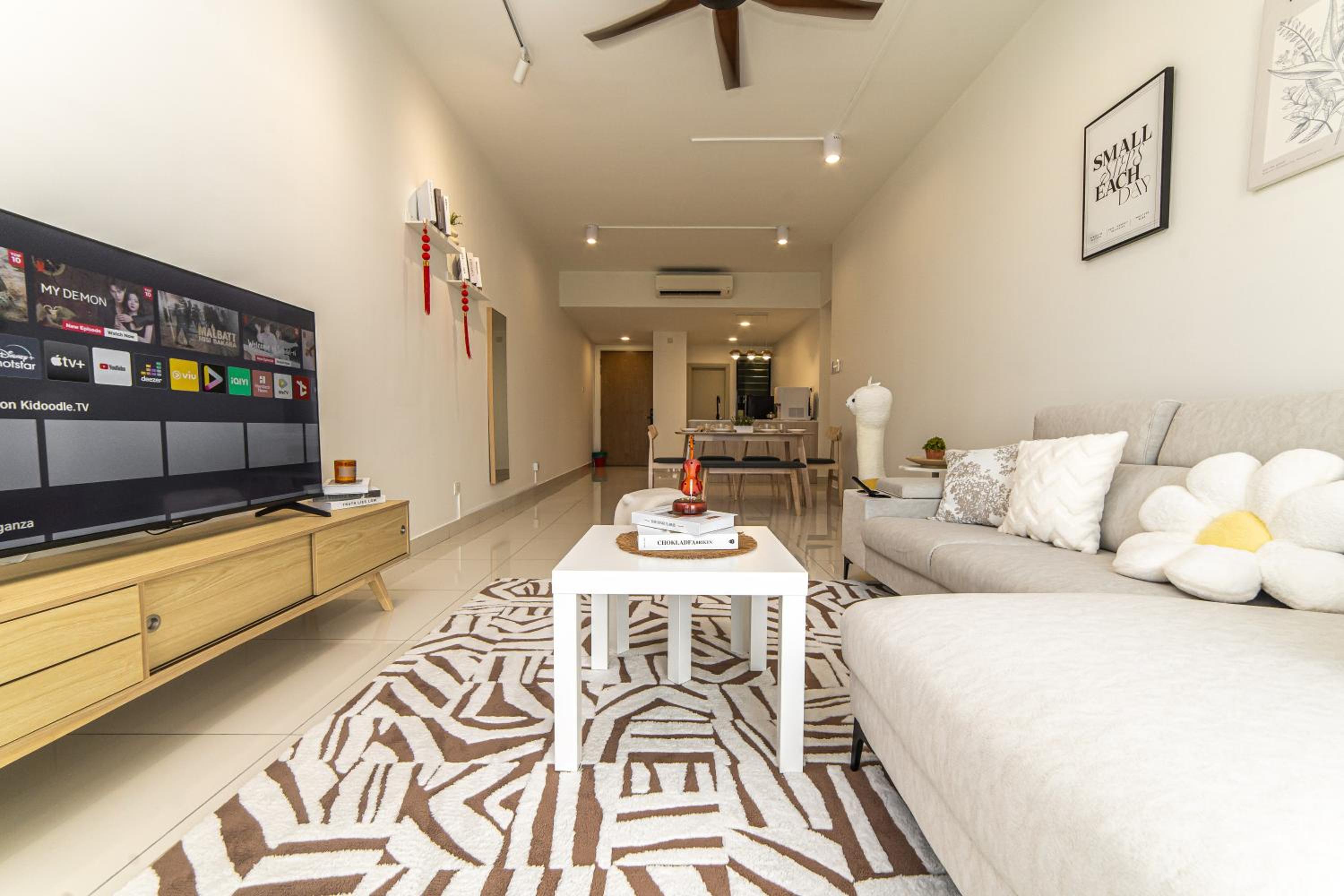 Midvalley MUJI Haus 2BR 6Pax Mosaic Southkey by Our Stay
