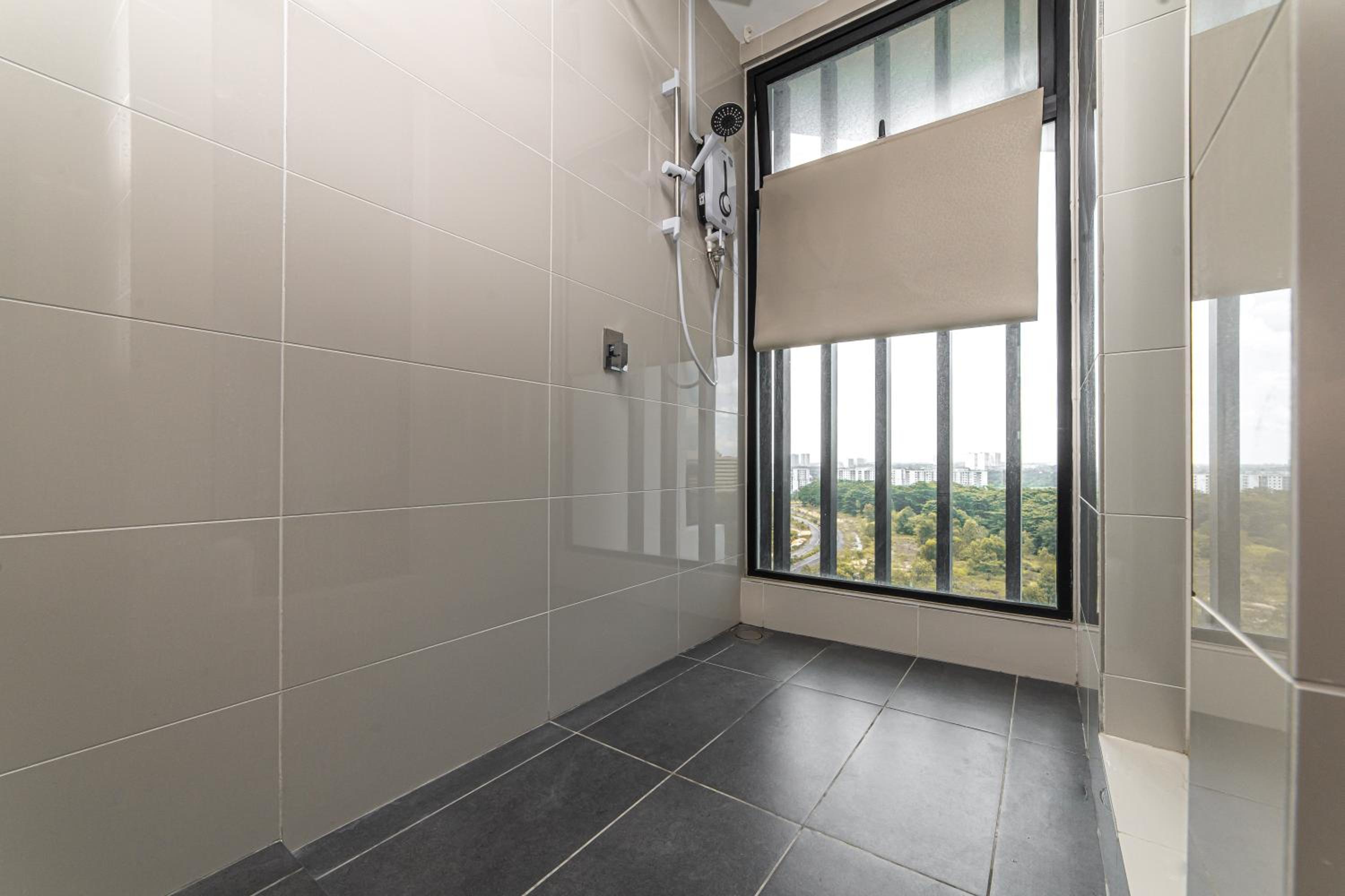 Midvalley MUJI Haus 2BR 6Pax Mosaic Southkey by Our Stay