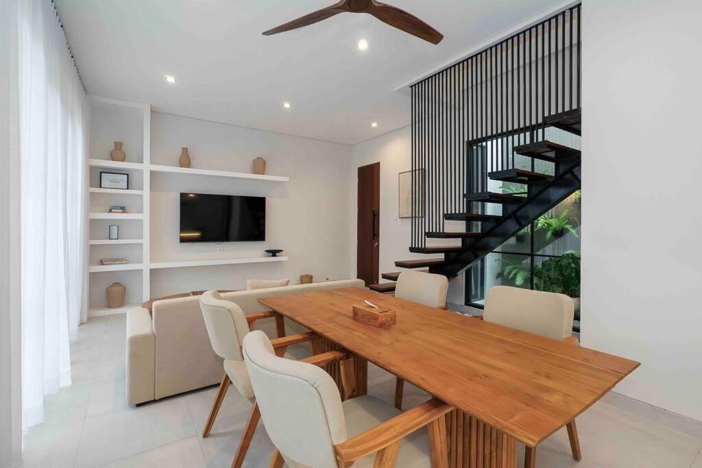 Babakan Canggu, 2BR Private Villa Uma Asmara view 3
