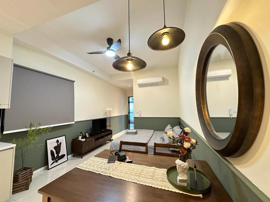 Paradigm Residence Studio 4pax 2King bed Netflix WiFi