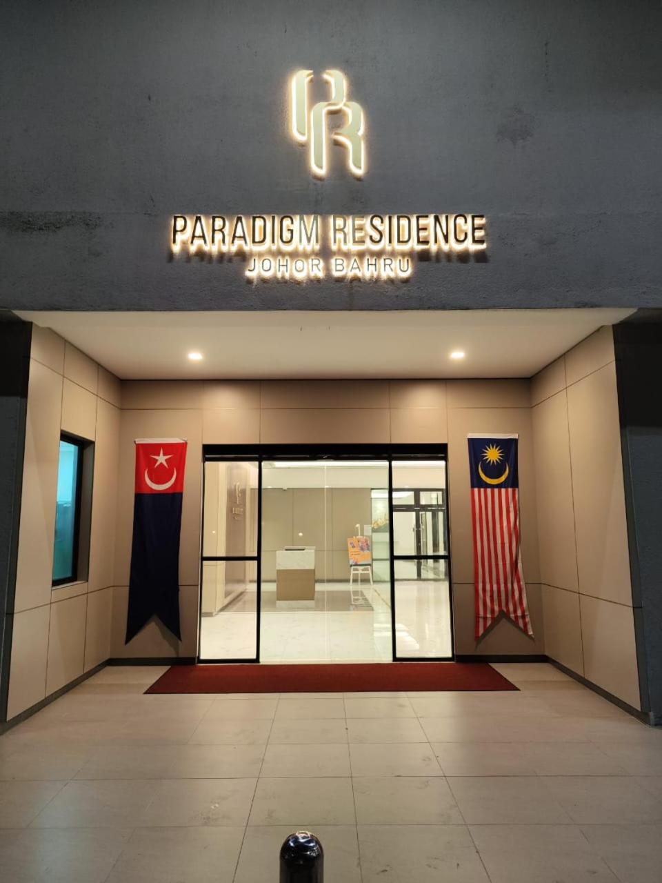 Paradigm Residence Studio 4pax 2King bed Netflix WiFi