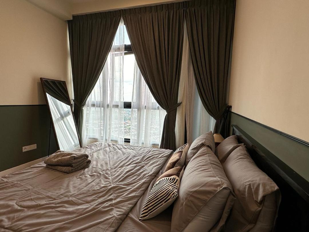 Paradigm Residence Studio 4pax 2King bed Netflix WiFi