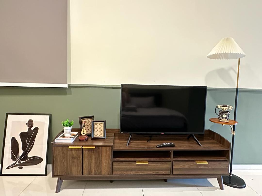 Paradigm Residence Studio 4pax 2King bed Netflix WiFi