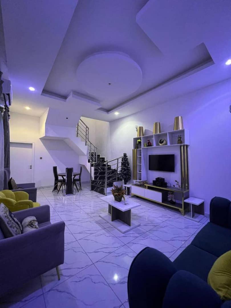 Signature Homes Duplex view 4