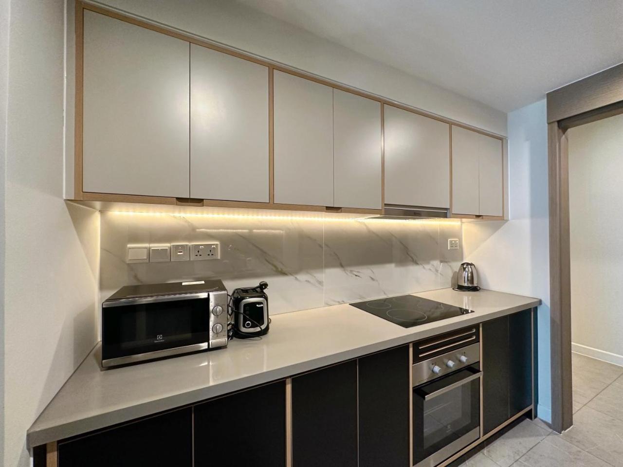 Luxury 3BR 6BR D1mension & Zenity in District 1 FreePoolSaunaGym