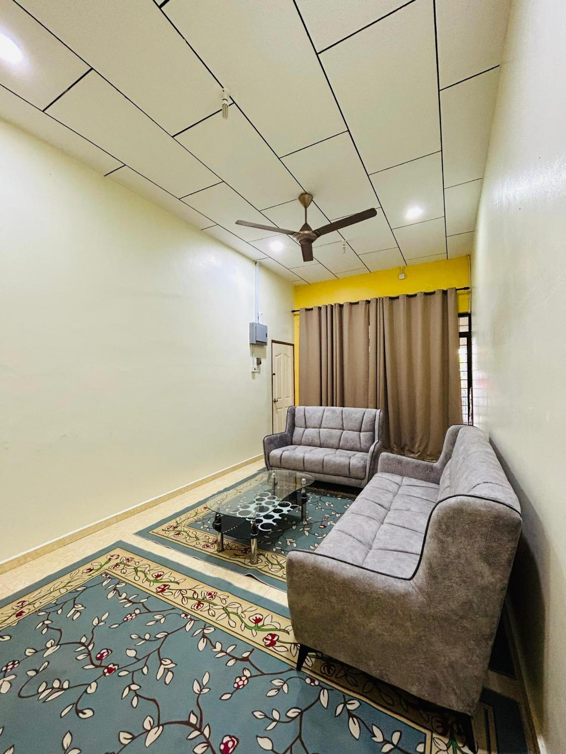 NOOR Homestay Sena Indah photo 4