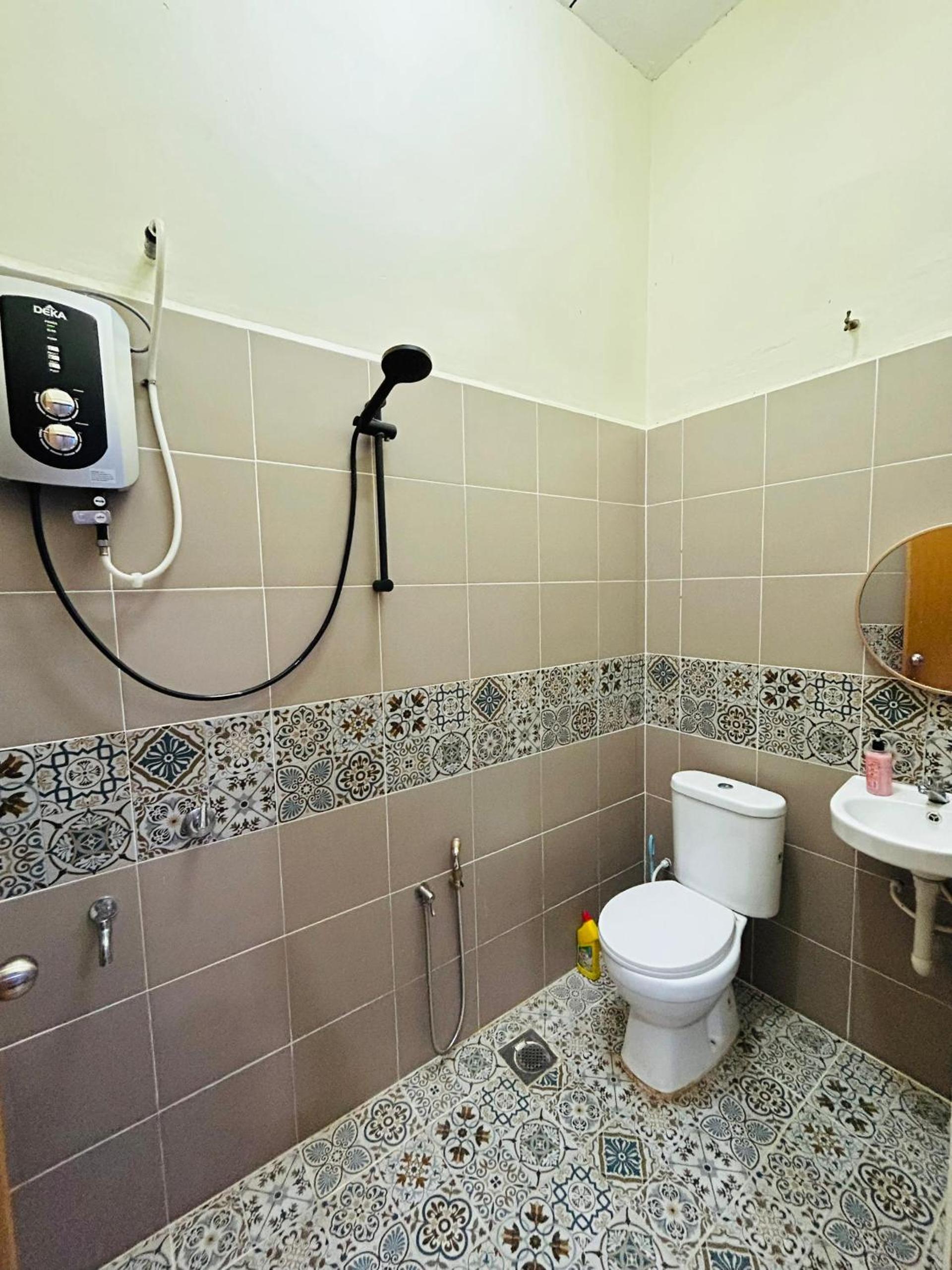 NOOR Homestay Sena Indah photo 7