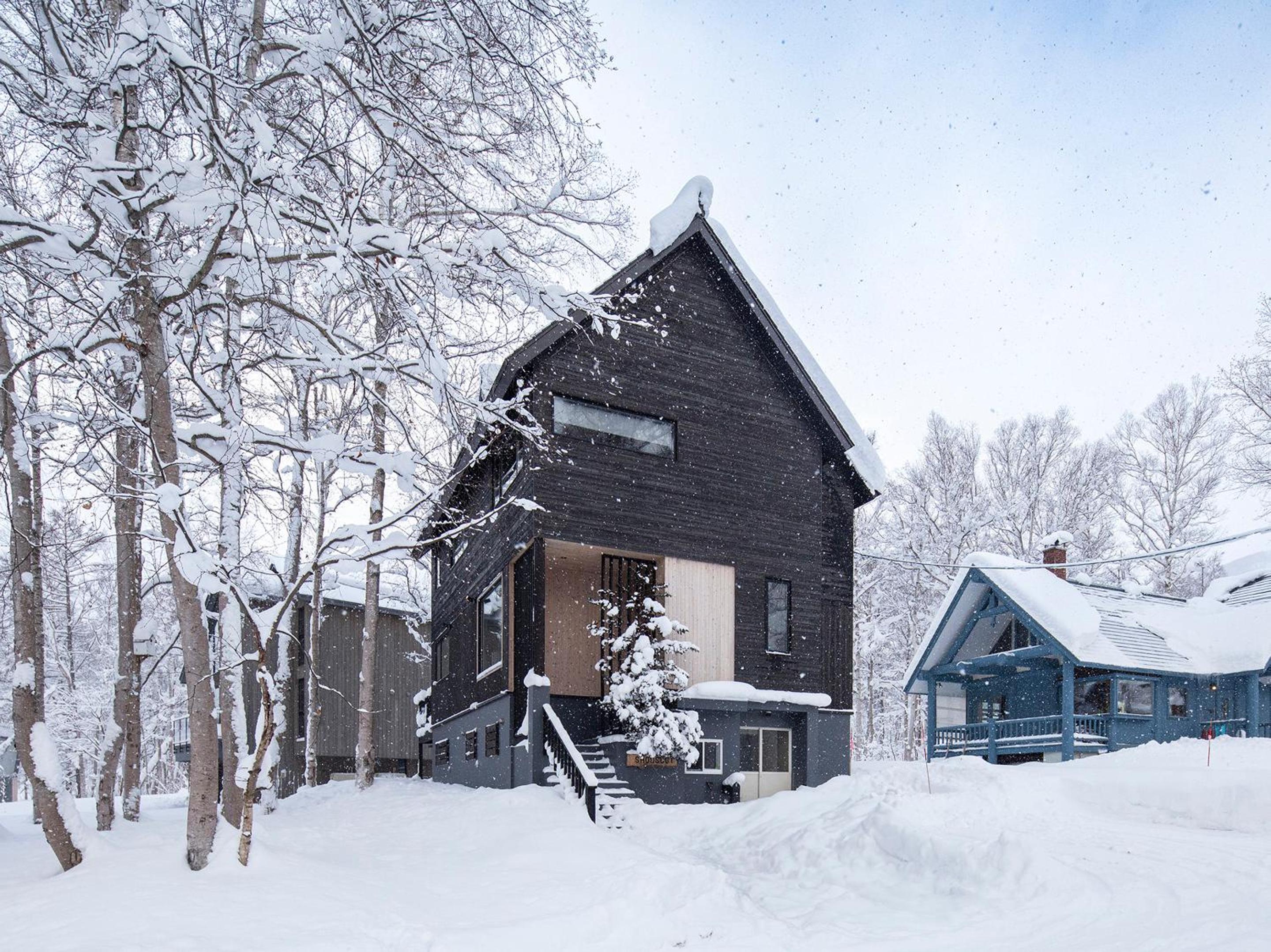 Shousugi 4-Bedroom Chalet with Private Sauna & Mountain Vistas view 5
