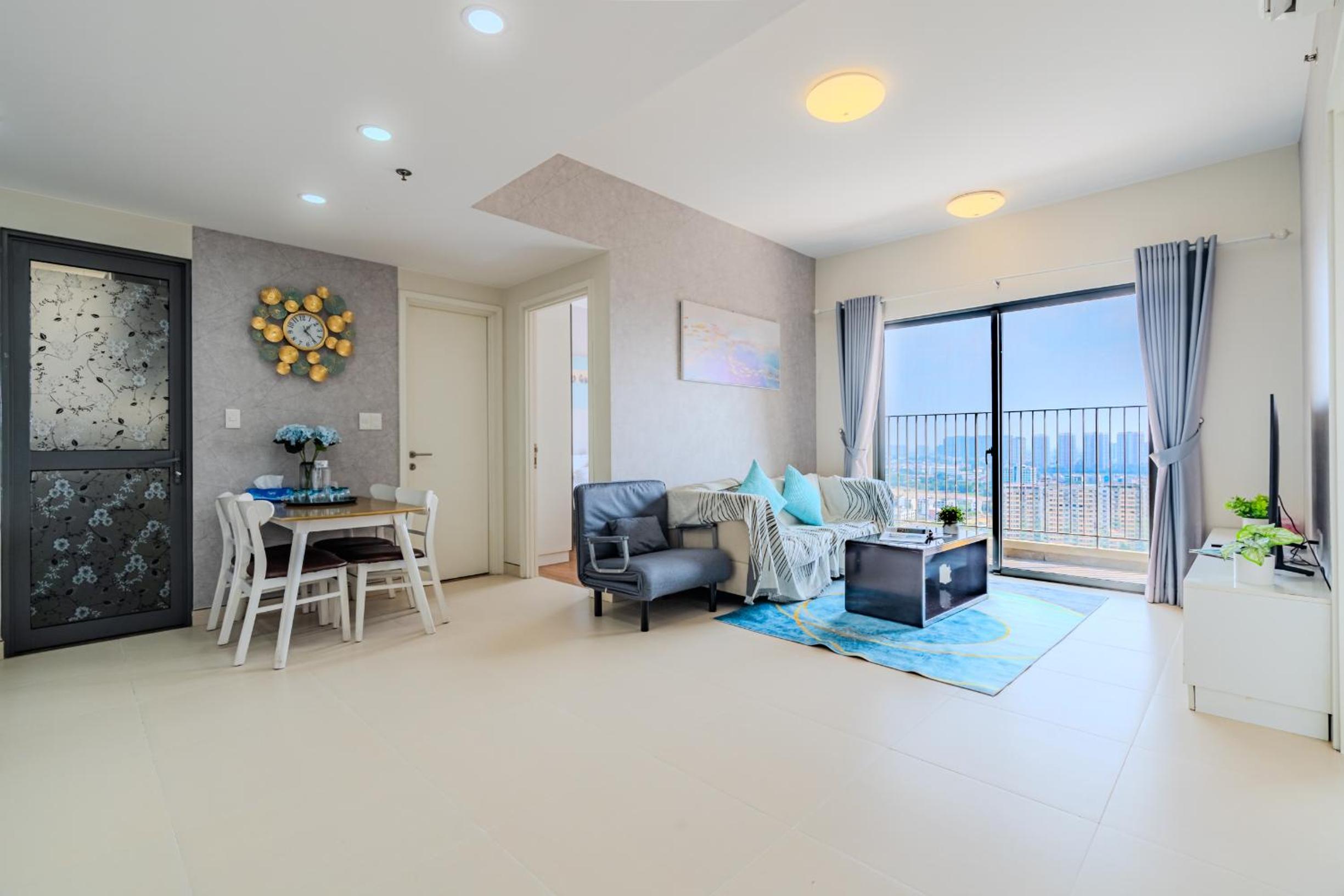 ambiHOME 2BR 2WC in Masteri Thao Dien District 2