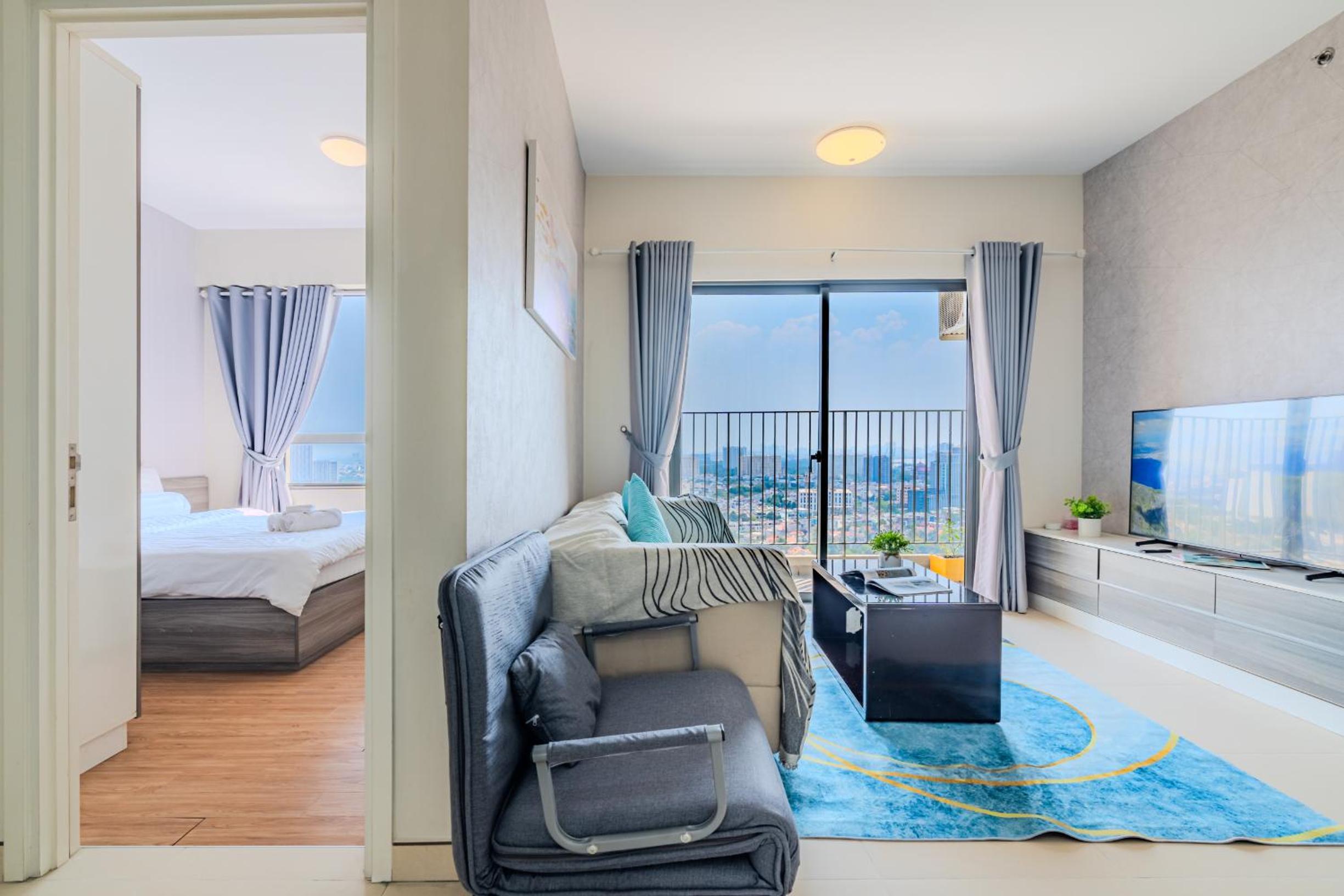 ambiHOME 2BR 2WC in Masteri Thao Dien District 2