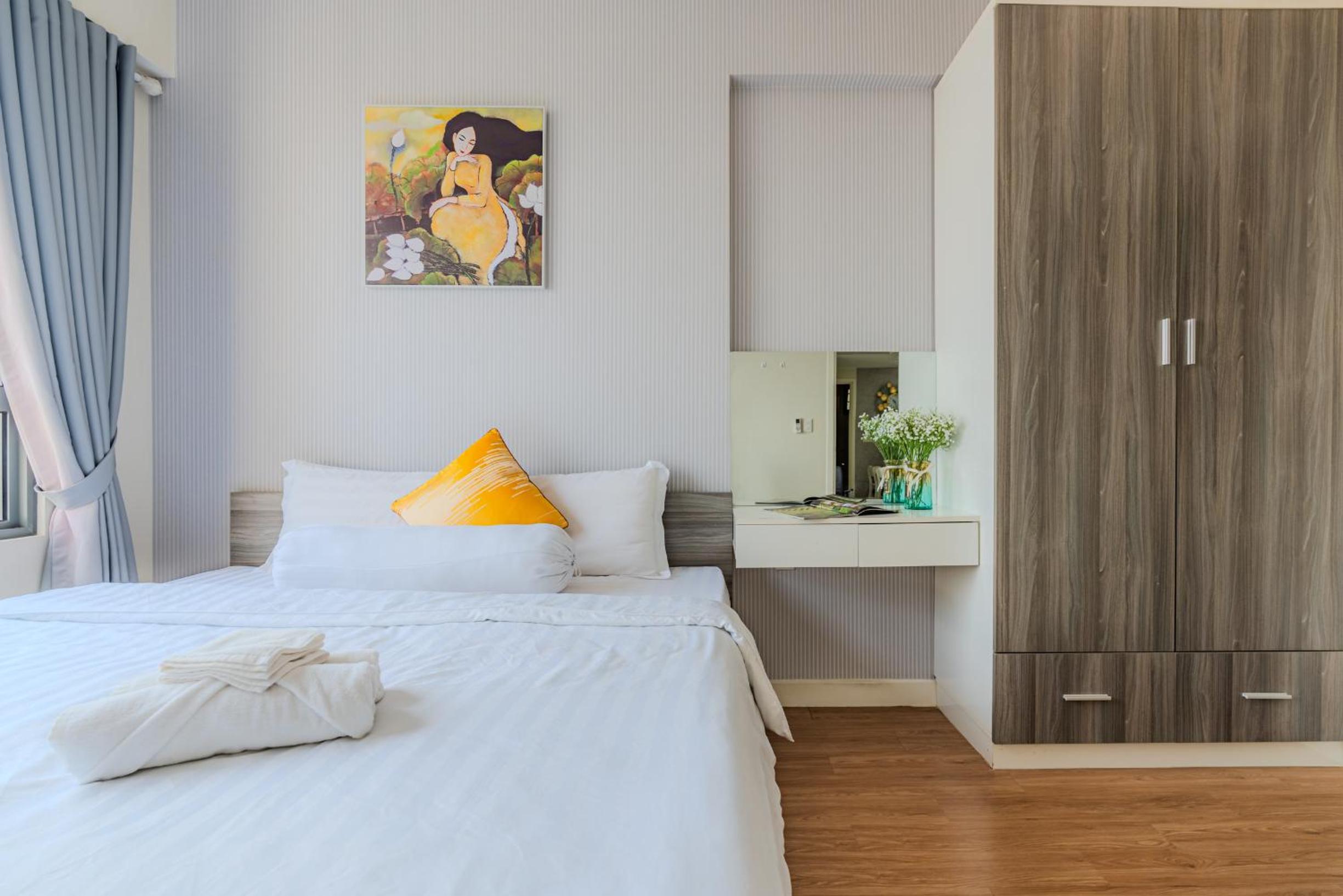 ambiHOME 2BR 2WC in Masteri Thao Dien District 2