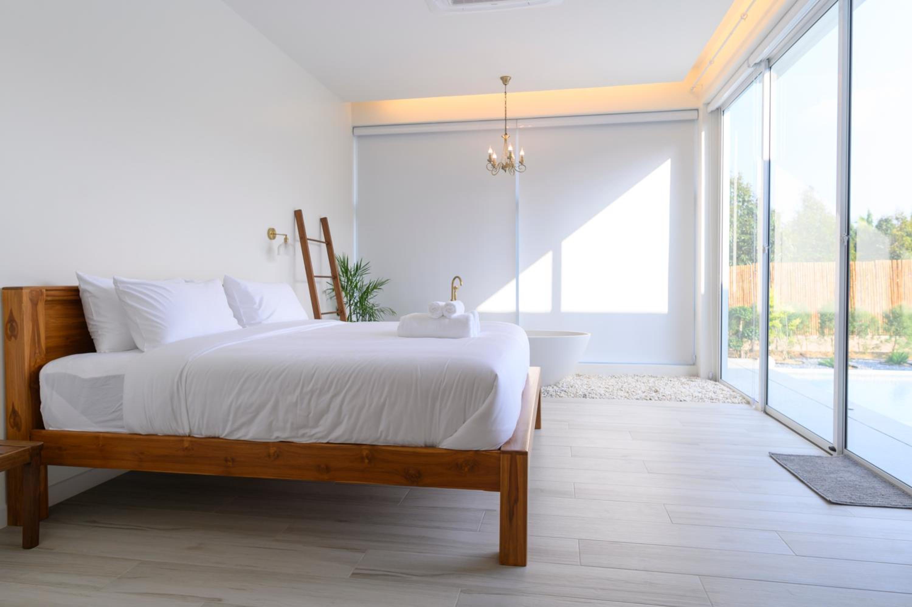 Gems Pool Villa Chanthaburi