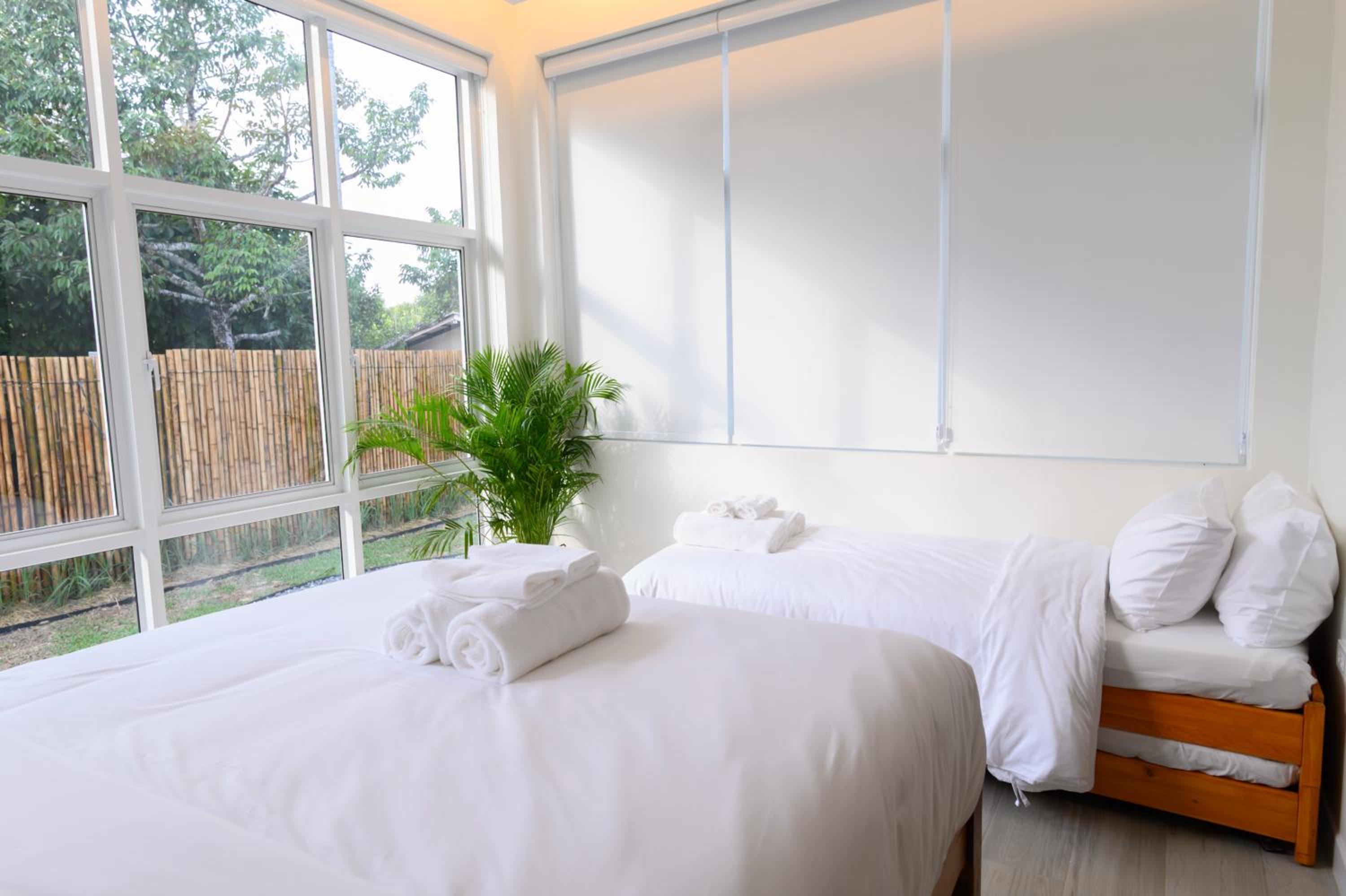 Gems Pool Villa Chanthaburi
