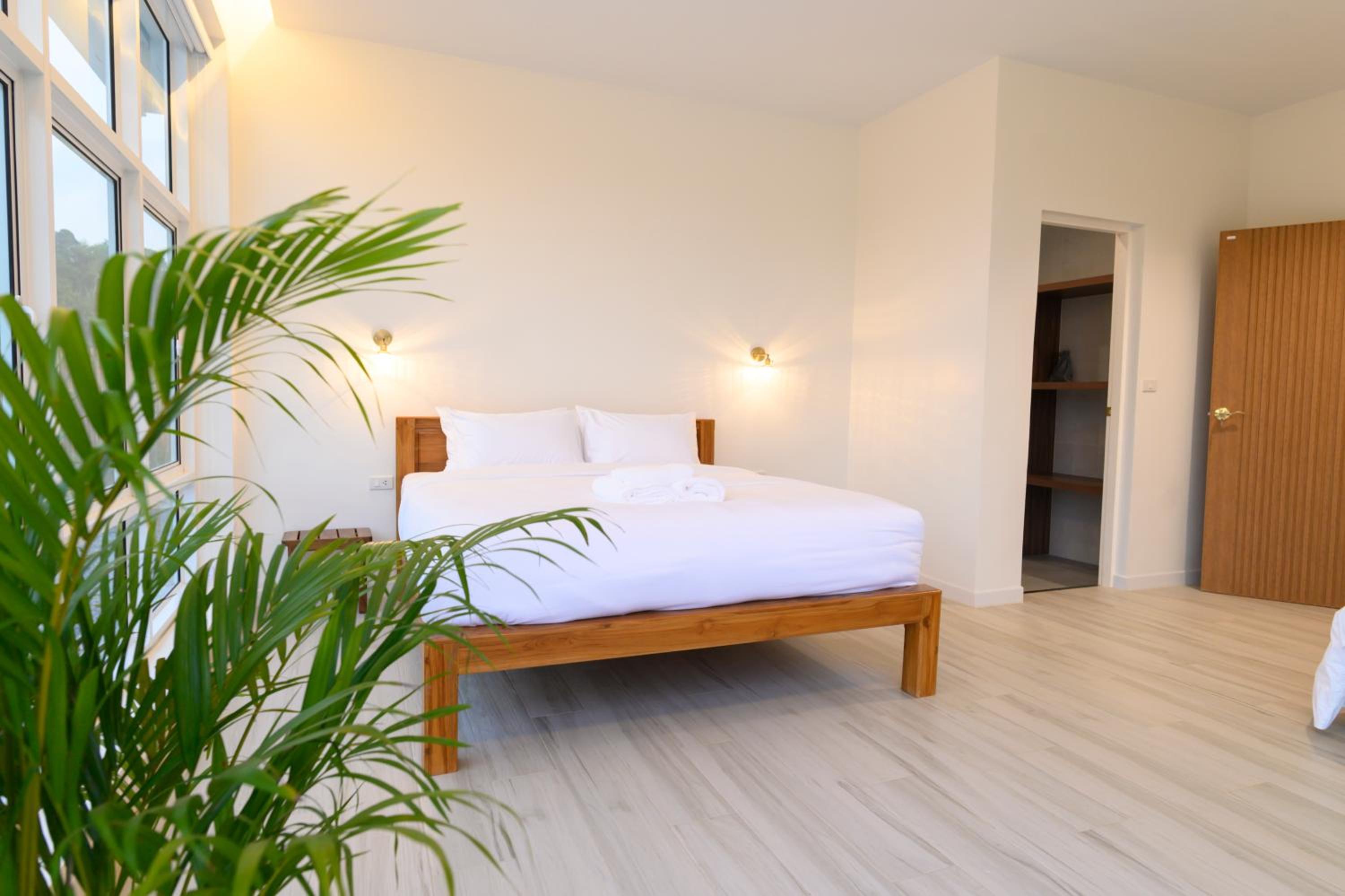 Gems Pool Villa Chanthaburi