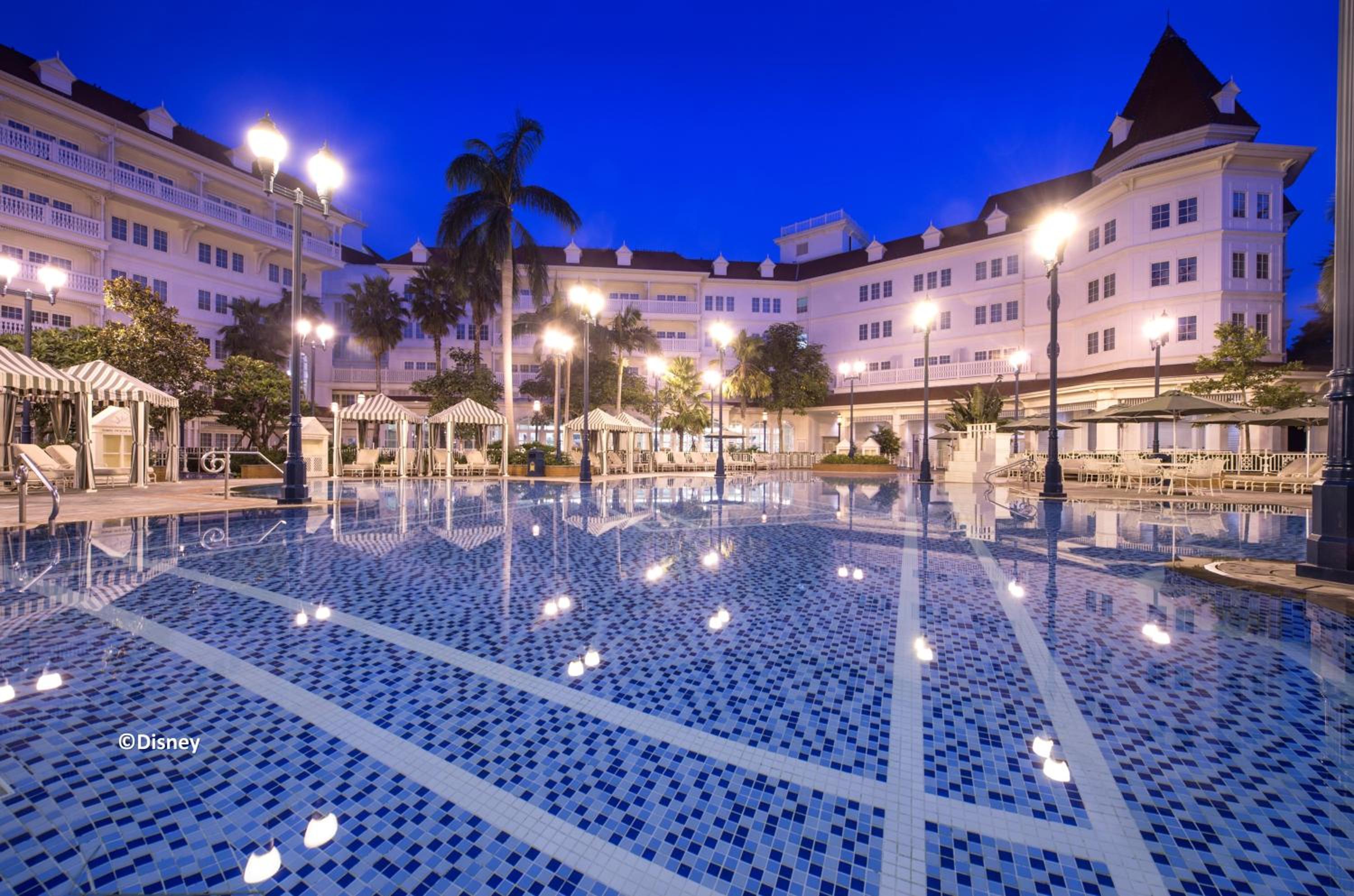 Hong Kong Disneyland Hotel