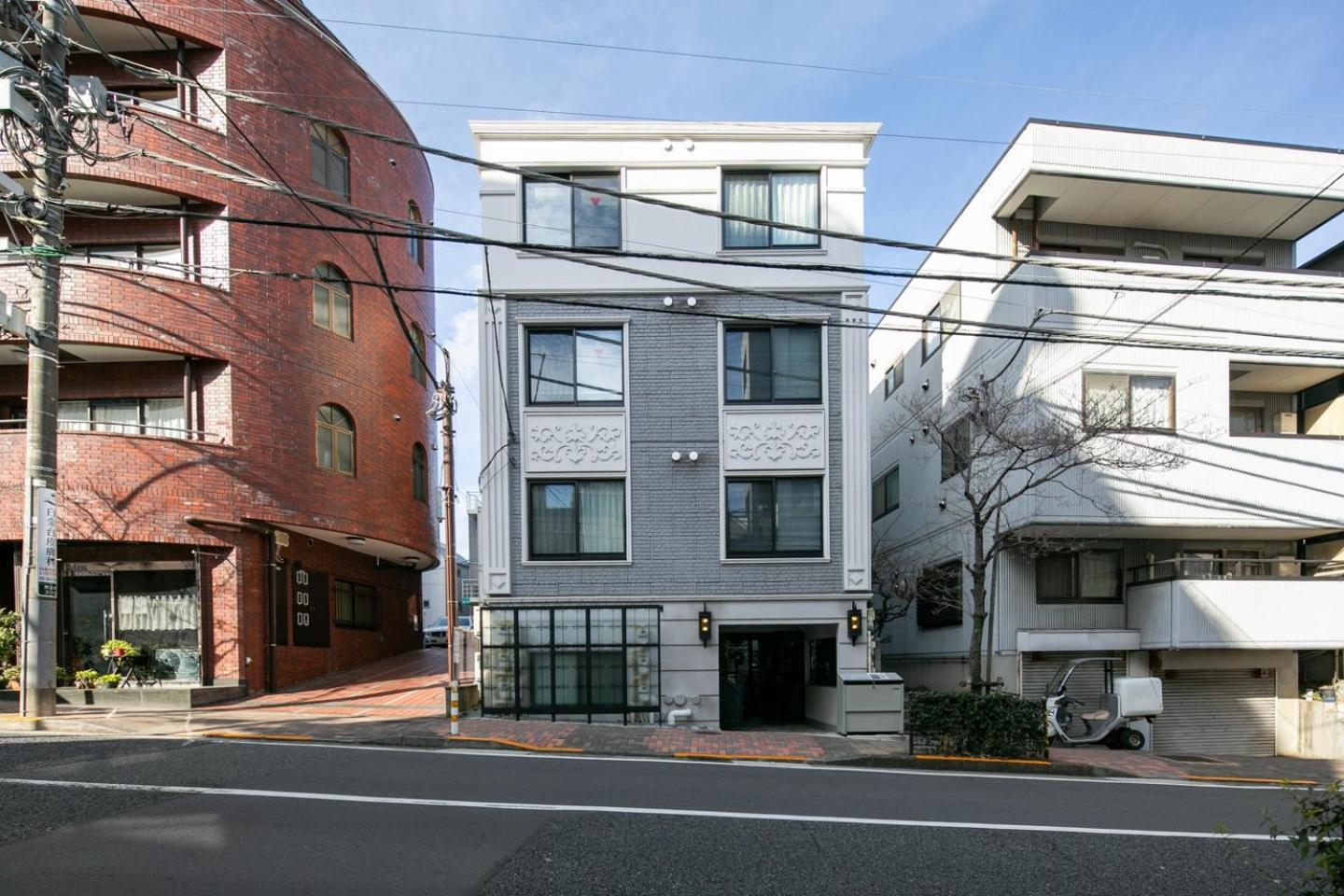 THE CONTRAIL Ebisu