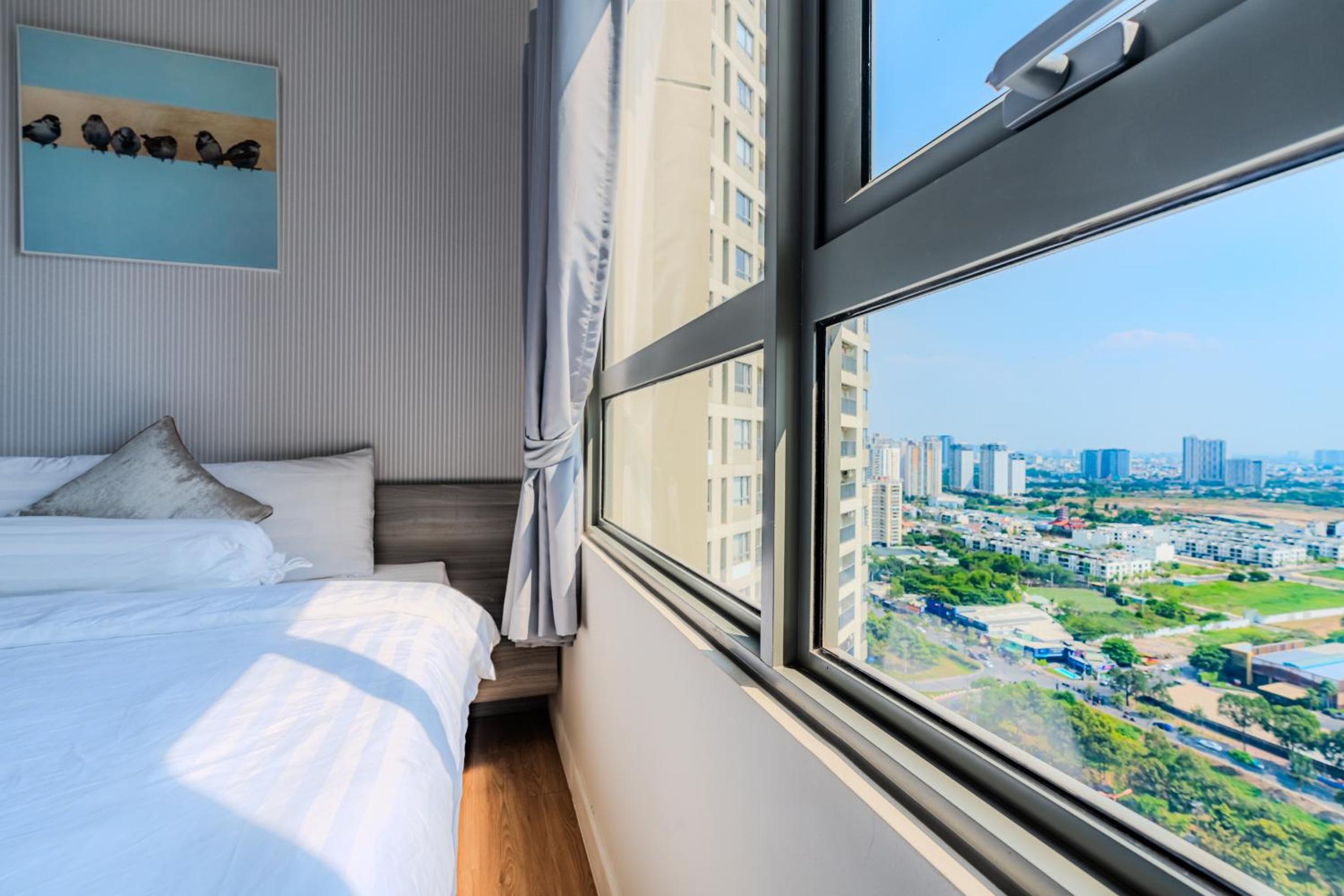 ambiHOME 2BR 2WC in Masteri Thao Dien District 2