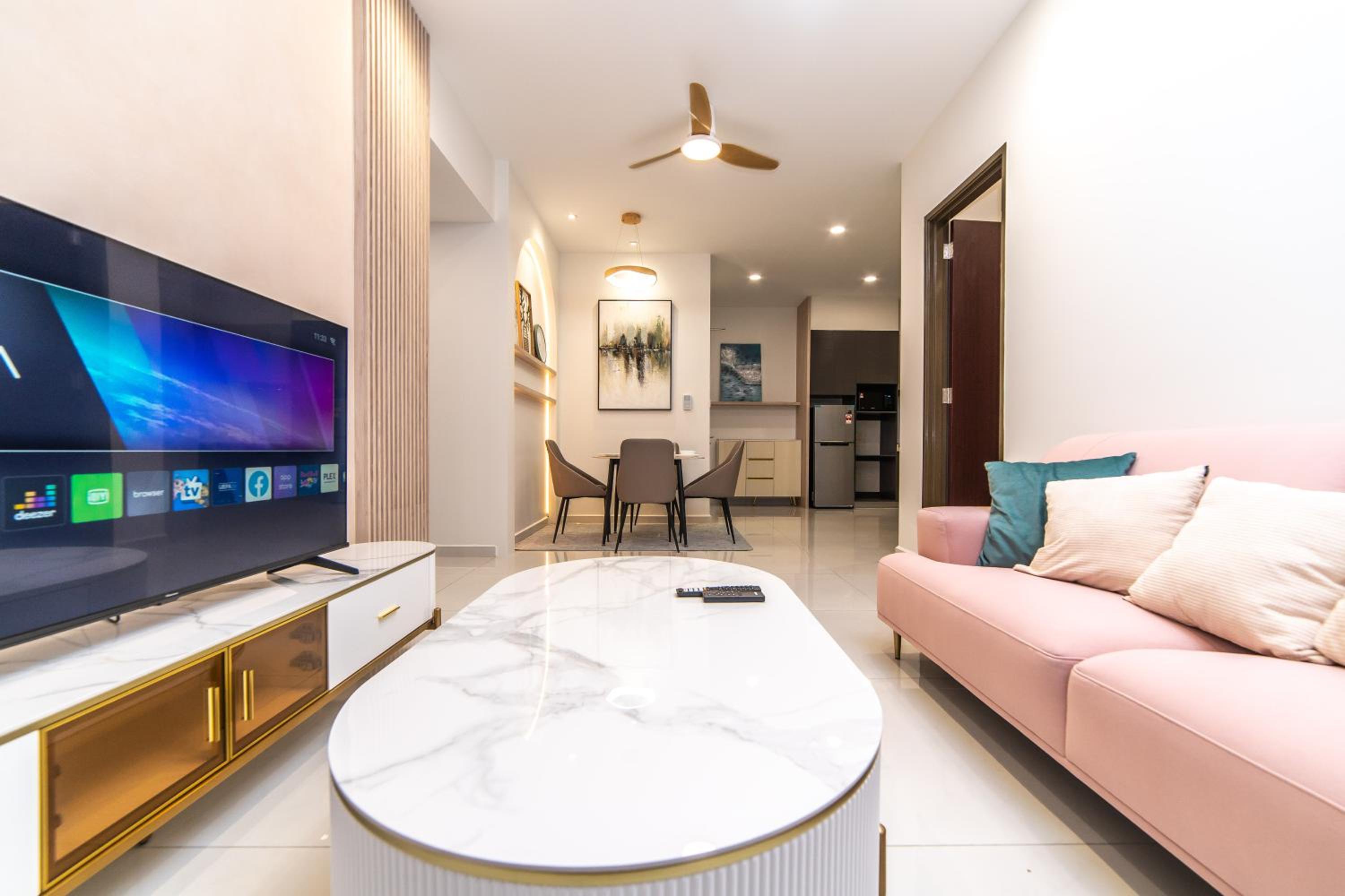 Luxury Suite 2BR 4Pax Danga Bay Baypoint by Our Stay