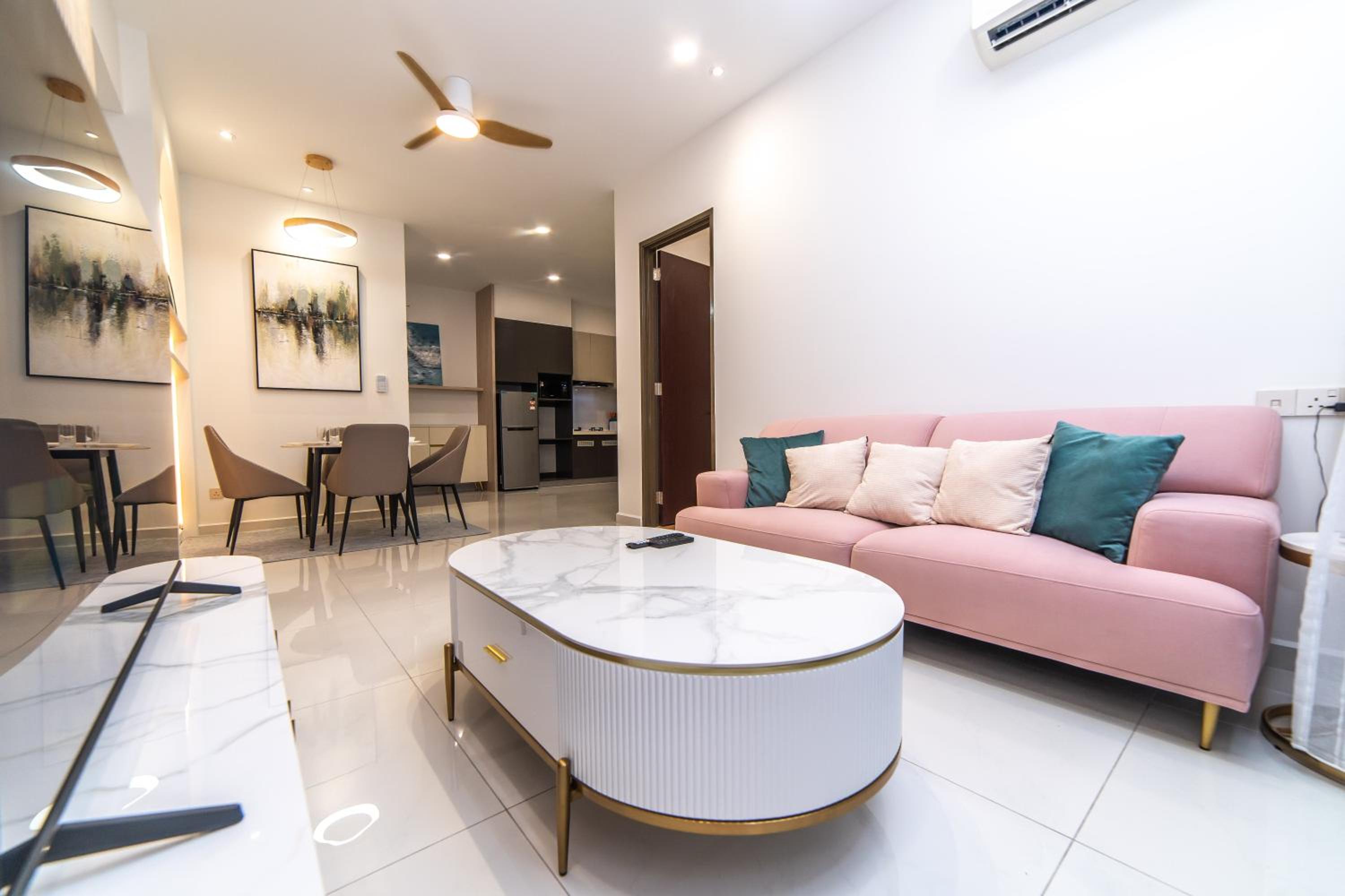 Luxury Suite 2BR 4Pax Danga Bay Baypoint by Our Stay