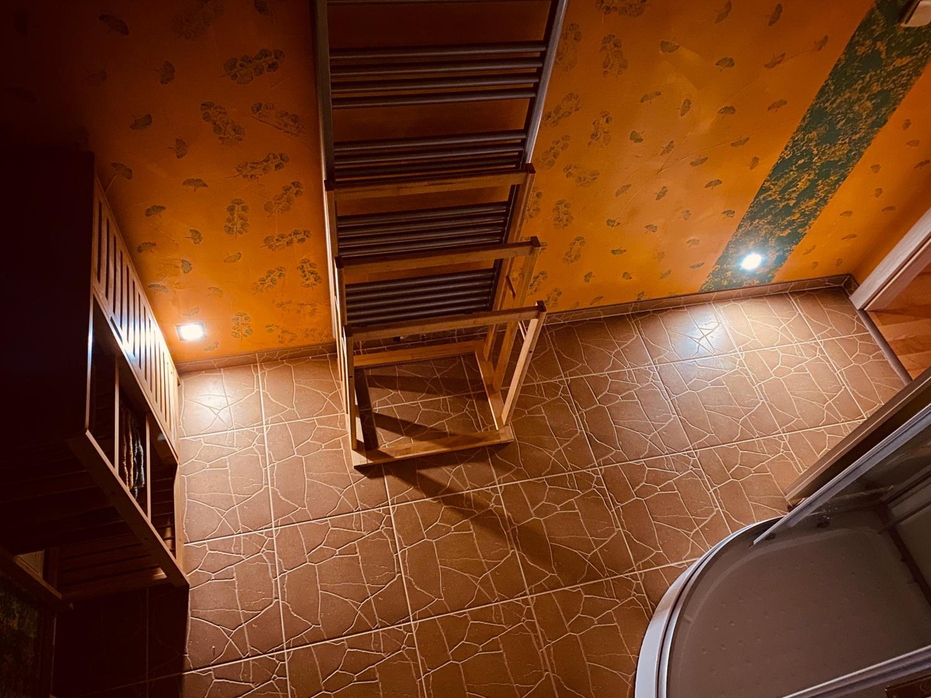 Pyramida & Sauna Relax Guest House