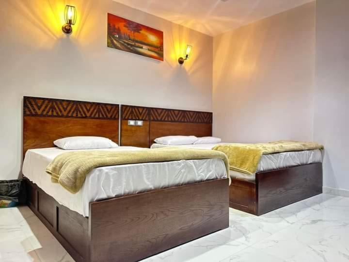 Khufu Pyramids Hotel