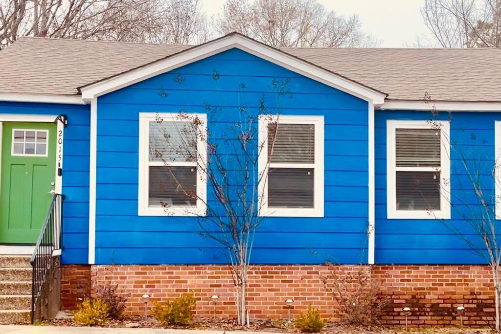 Cozy 2 King 2 Twin Cottage view 5