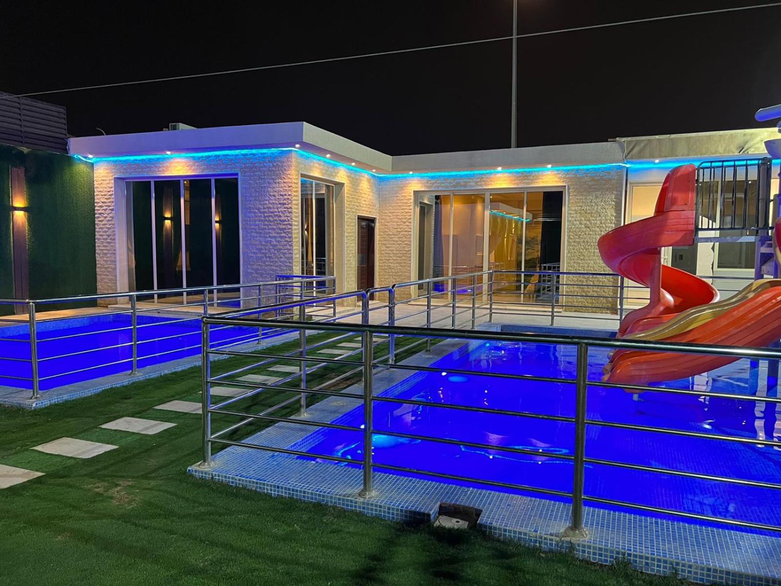 منتجعات وشاليهات اريا Hotel chalet
