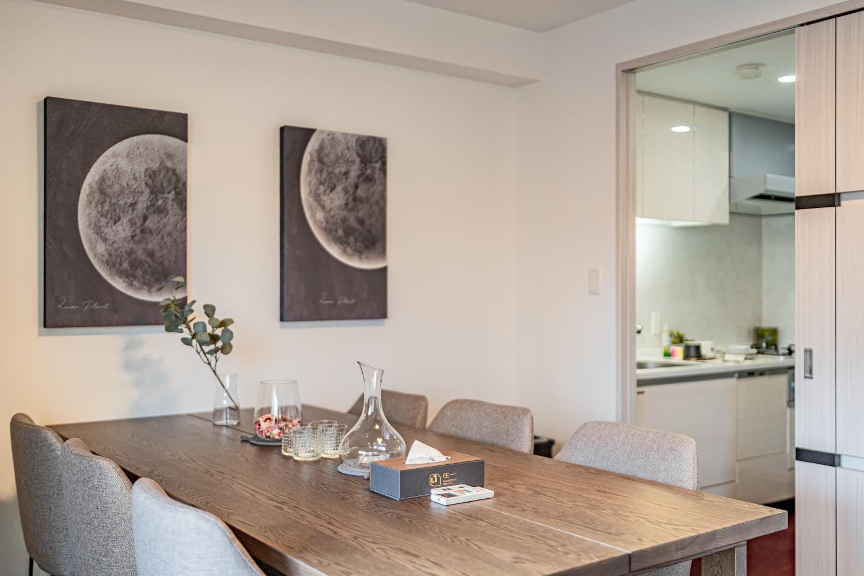 Apartment Hotel 11 Shinsaibashi