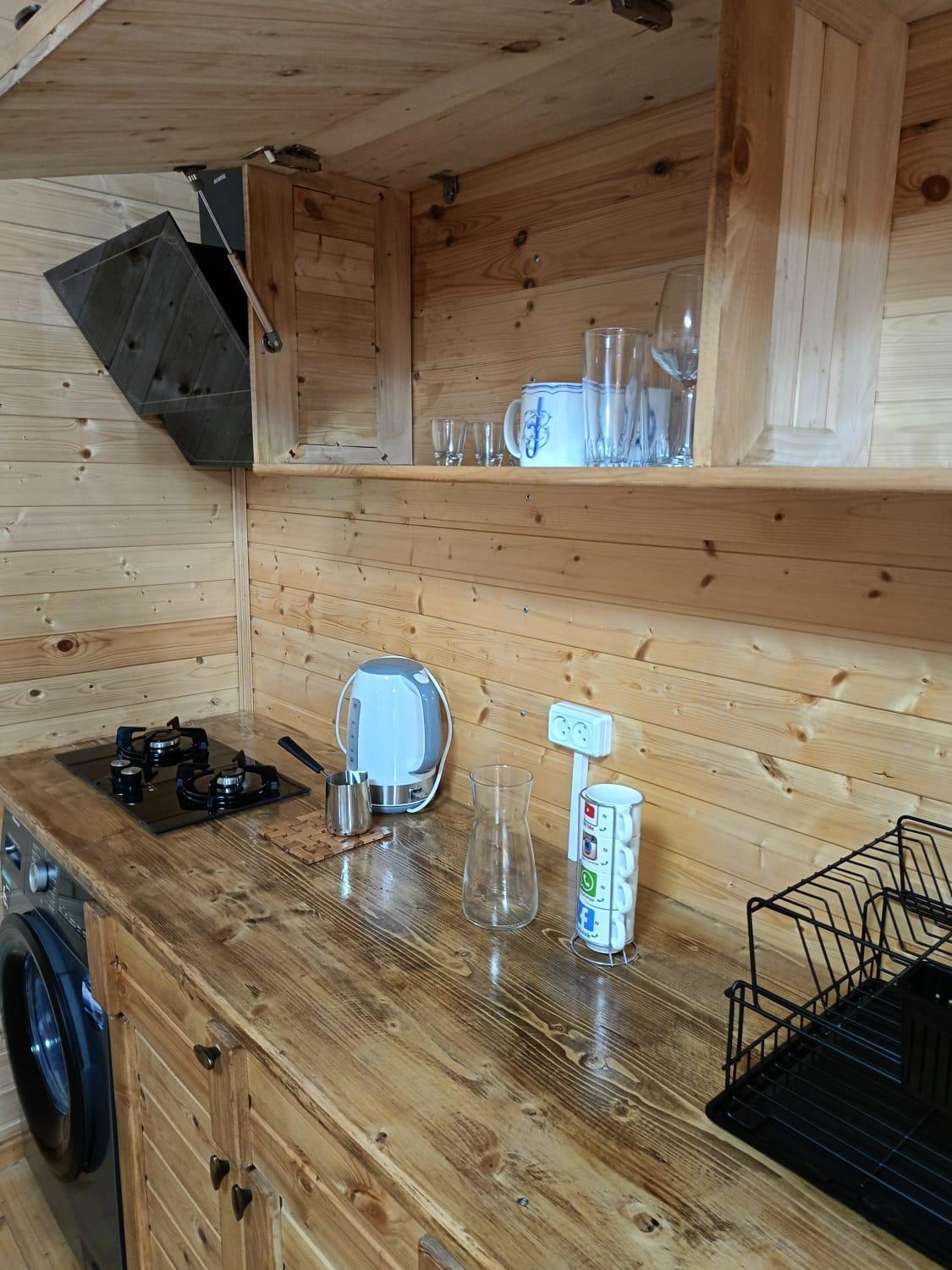 ANANIA Cottage