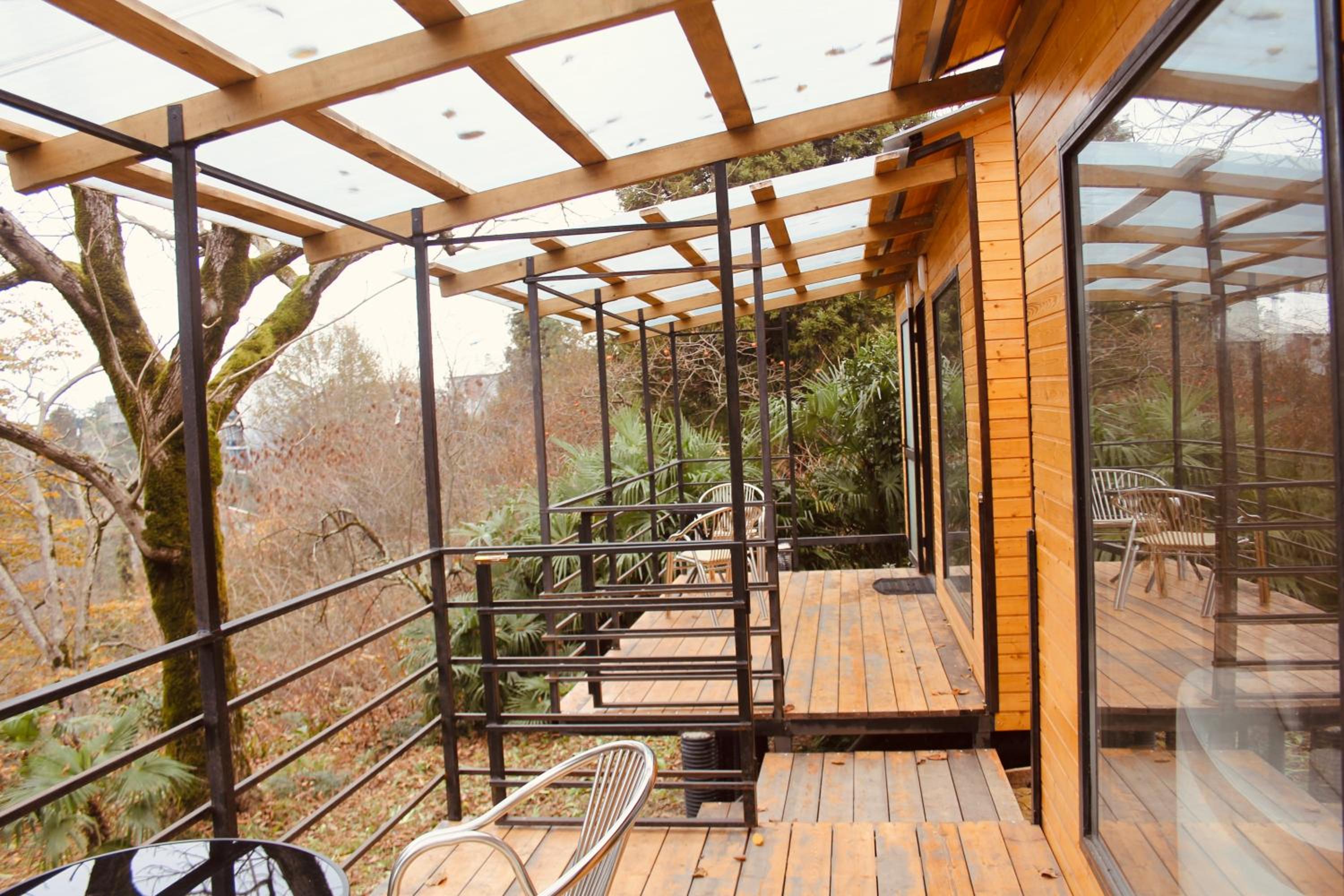 ANANIA Cottage