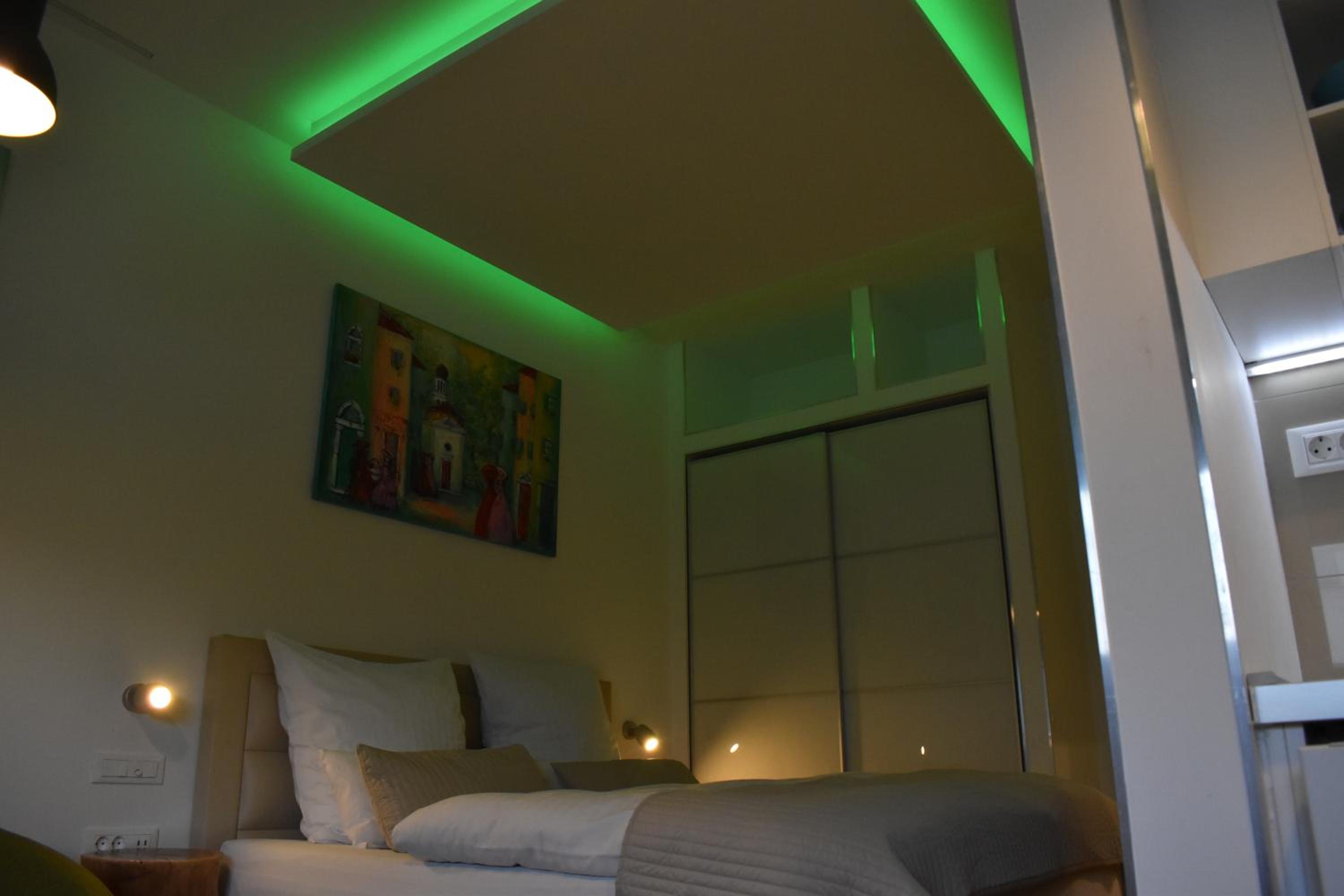 Destino City Apartments by Belmont Realty