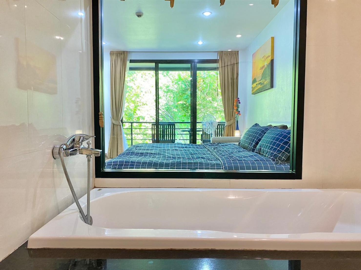 Patong - The Unity Seaview & Mountain Residence