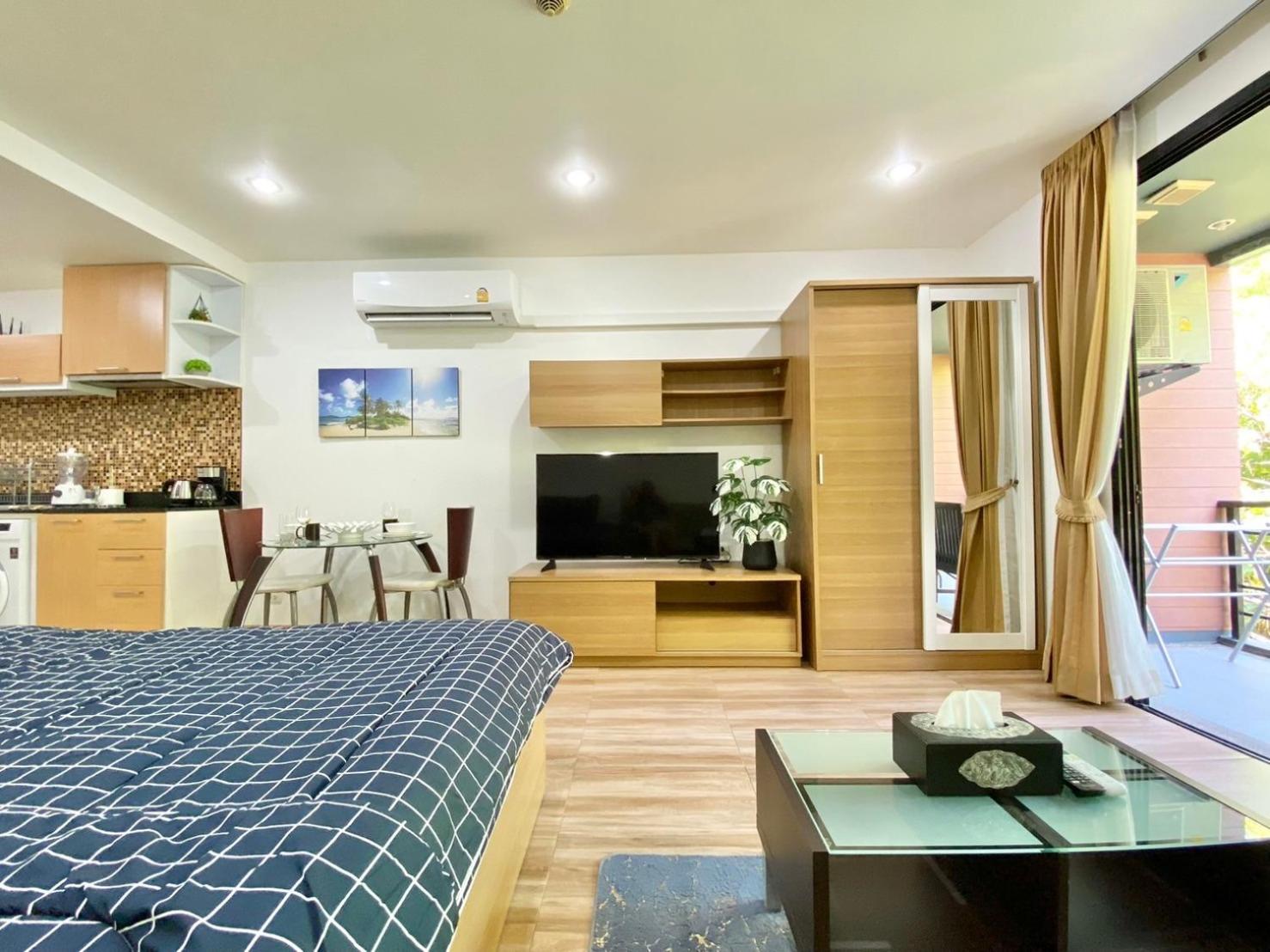 Patong - The Unity Seaview & Mountain Residence