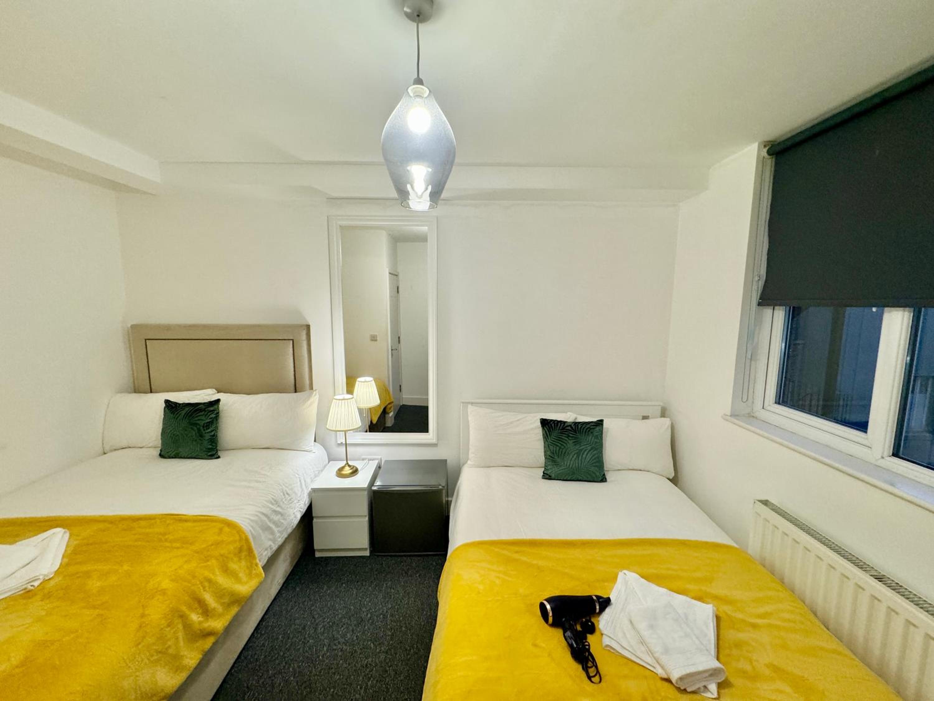 Cosmopolitan Comfort Private Bedrooms in Euston 106