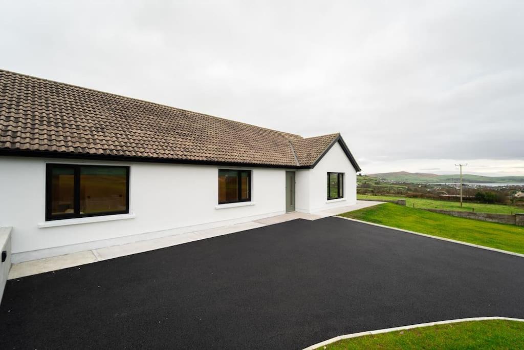 Dingle Way Rest ,Luxury holiday home view 2
