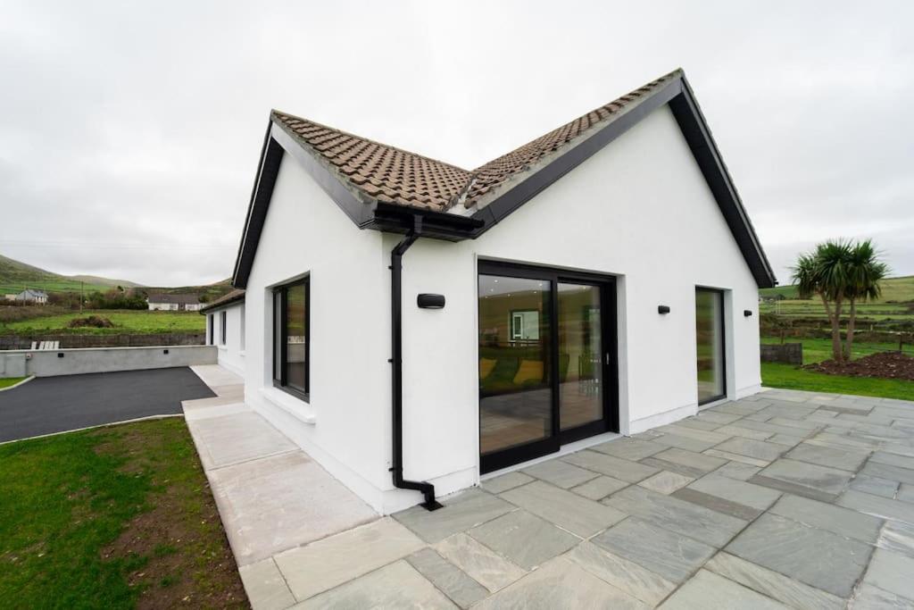 Dingle Way Rest ,Luxury holiday home view 3