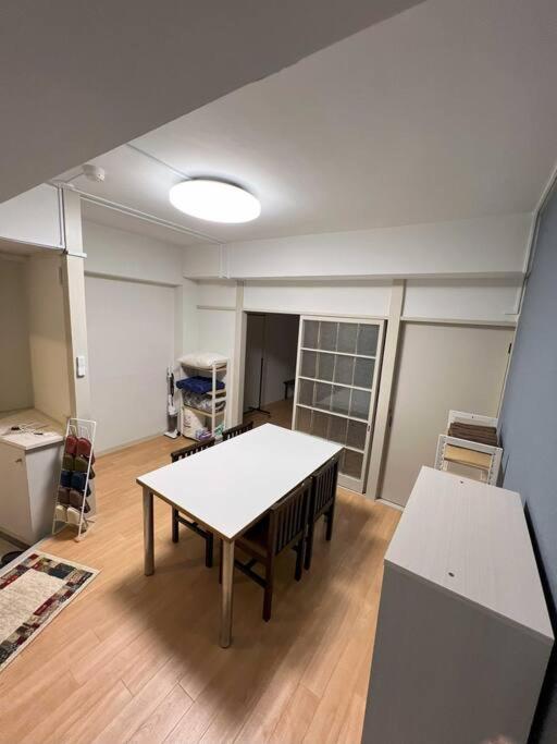 G&R House 202　Shinjuku room